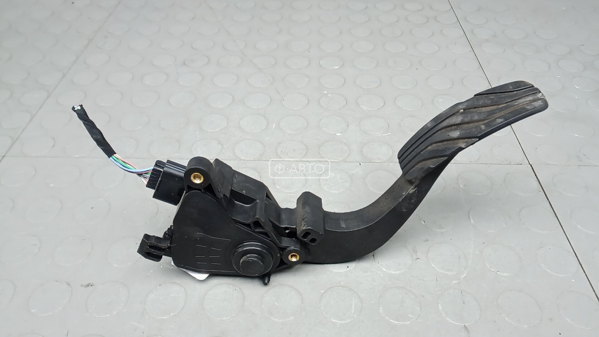 Педаль газа