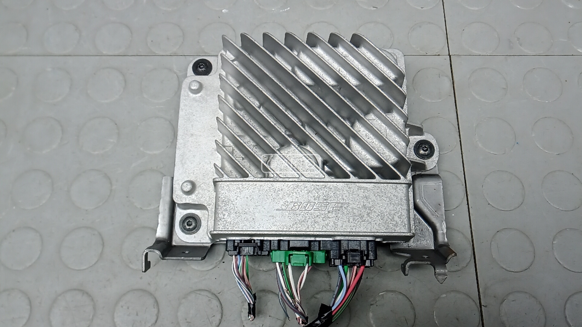 Усилитель музыки