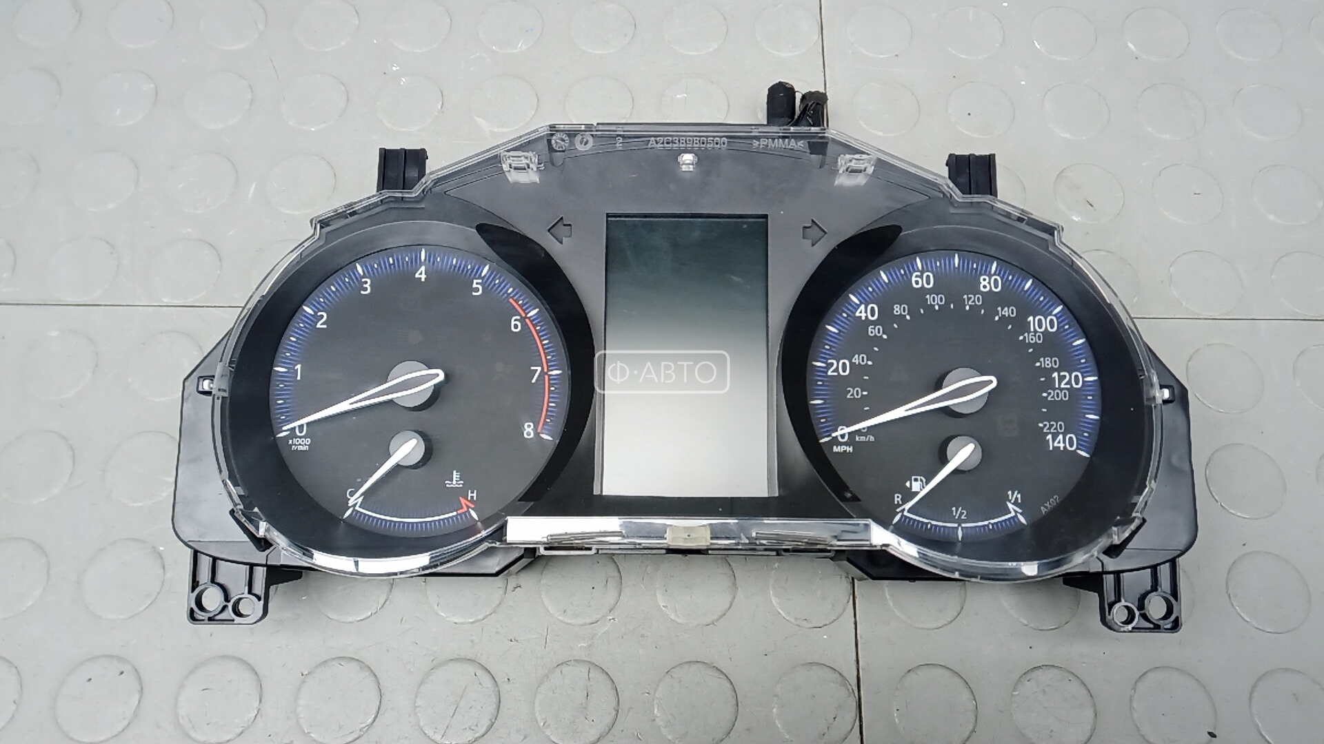 Щиток приборов