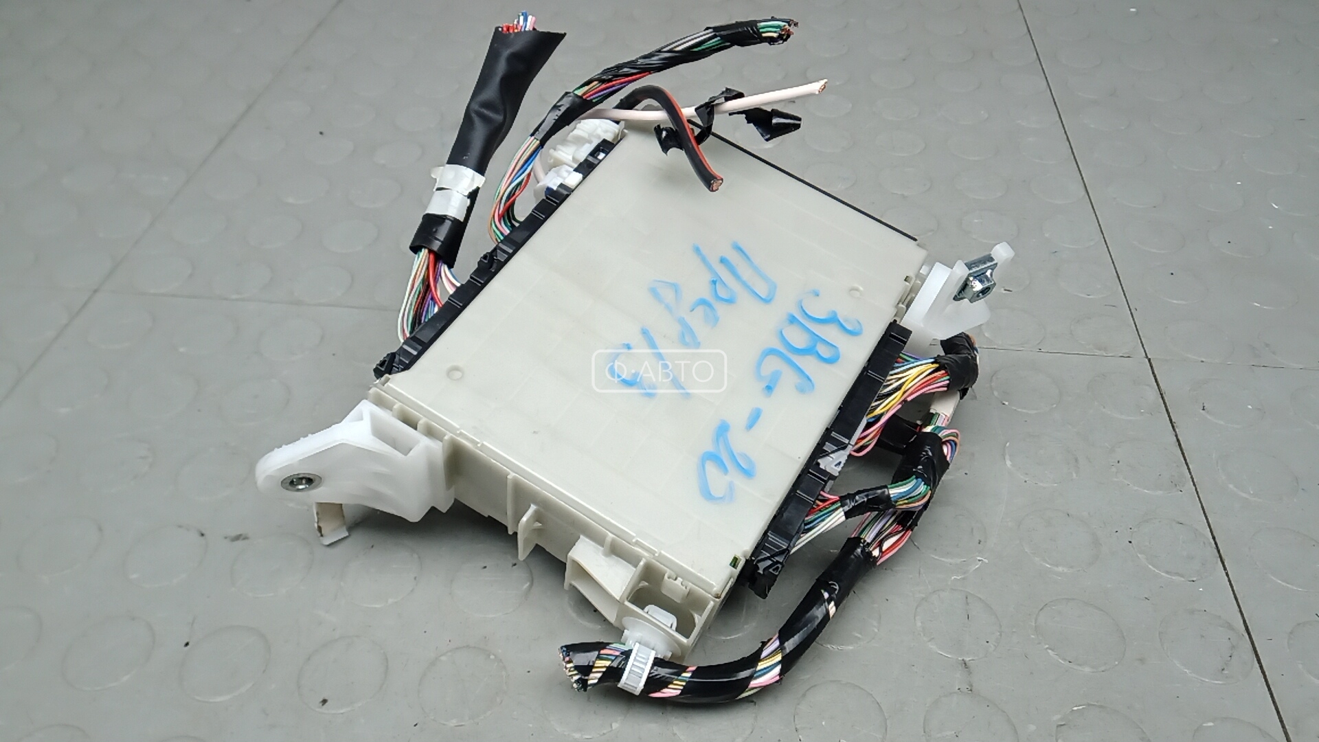 Блок предохранителей