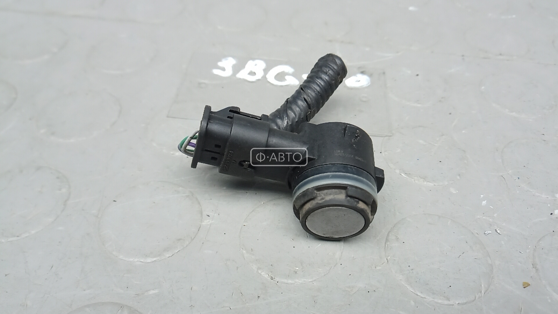 Парктроник передний