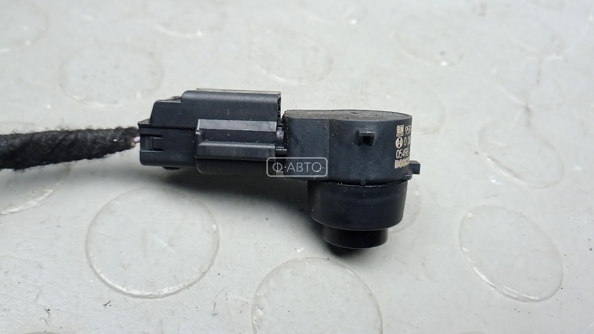 Парктроник передний