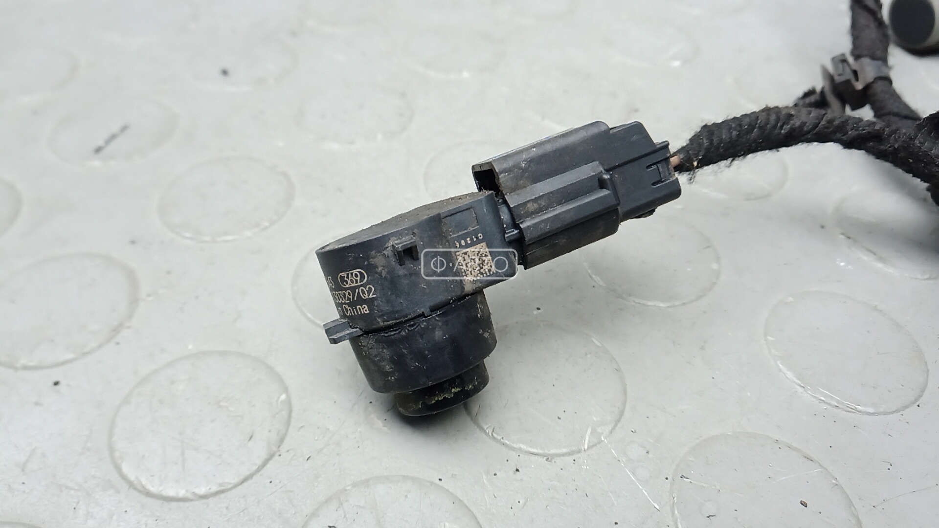 Парктроник передний