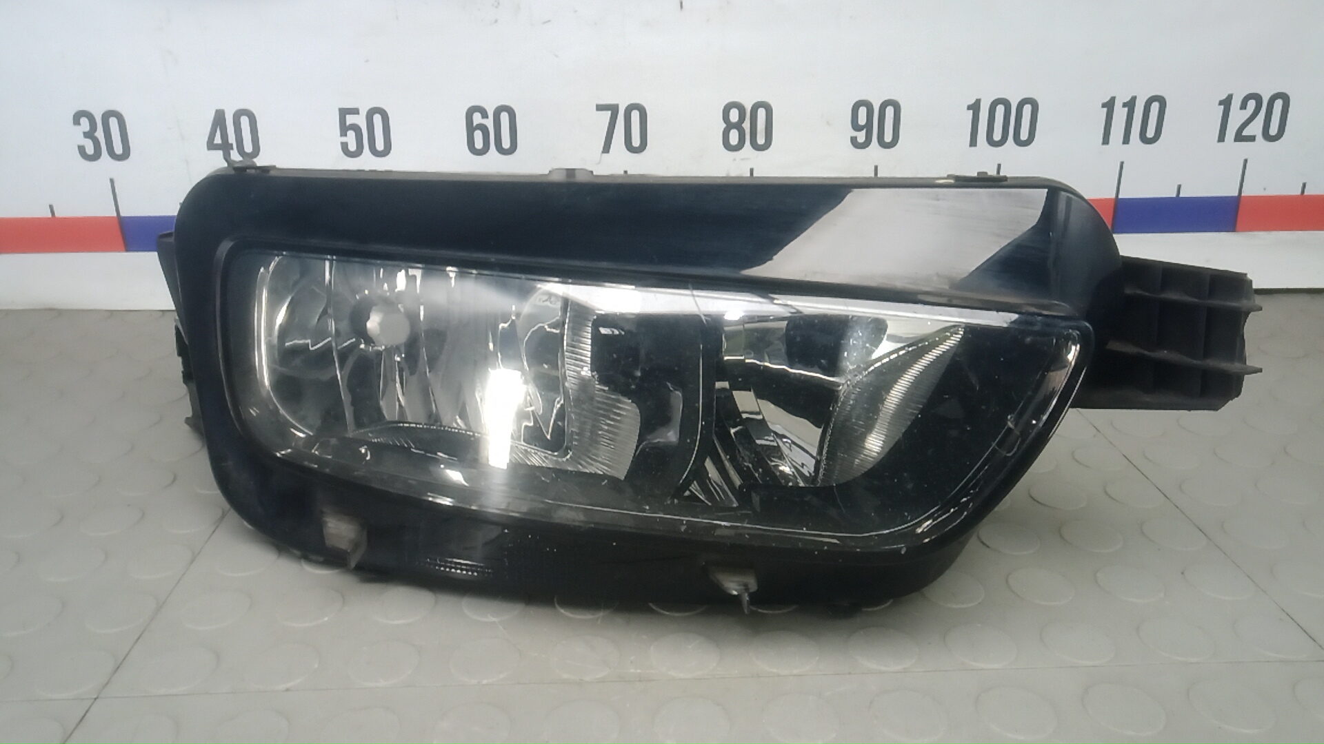 Фара правая CITROEN C4 PICASSO 2