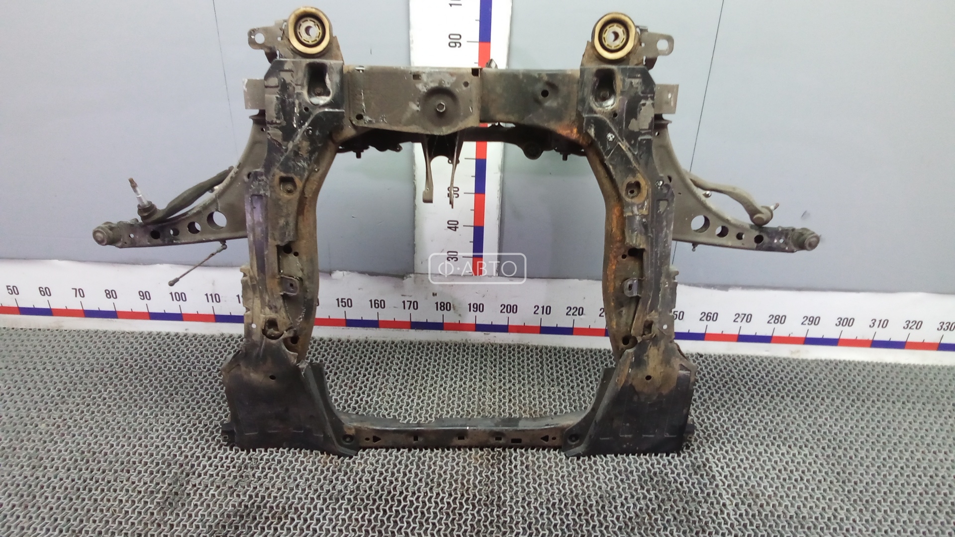 Балка подвески передняя