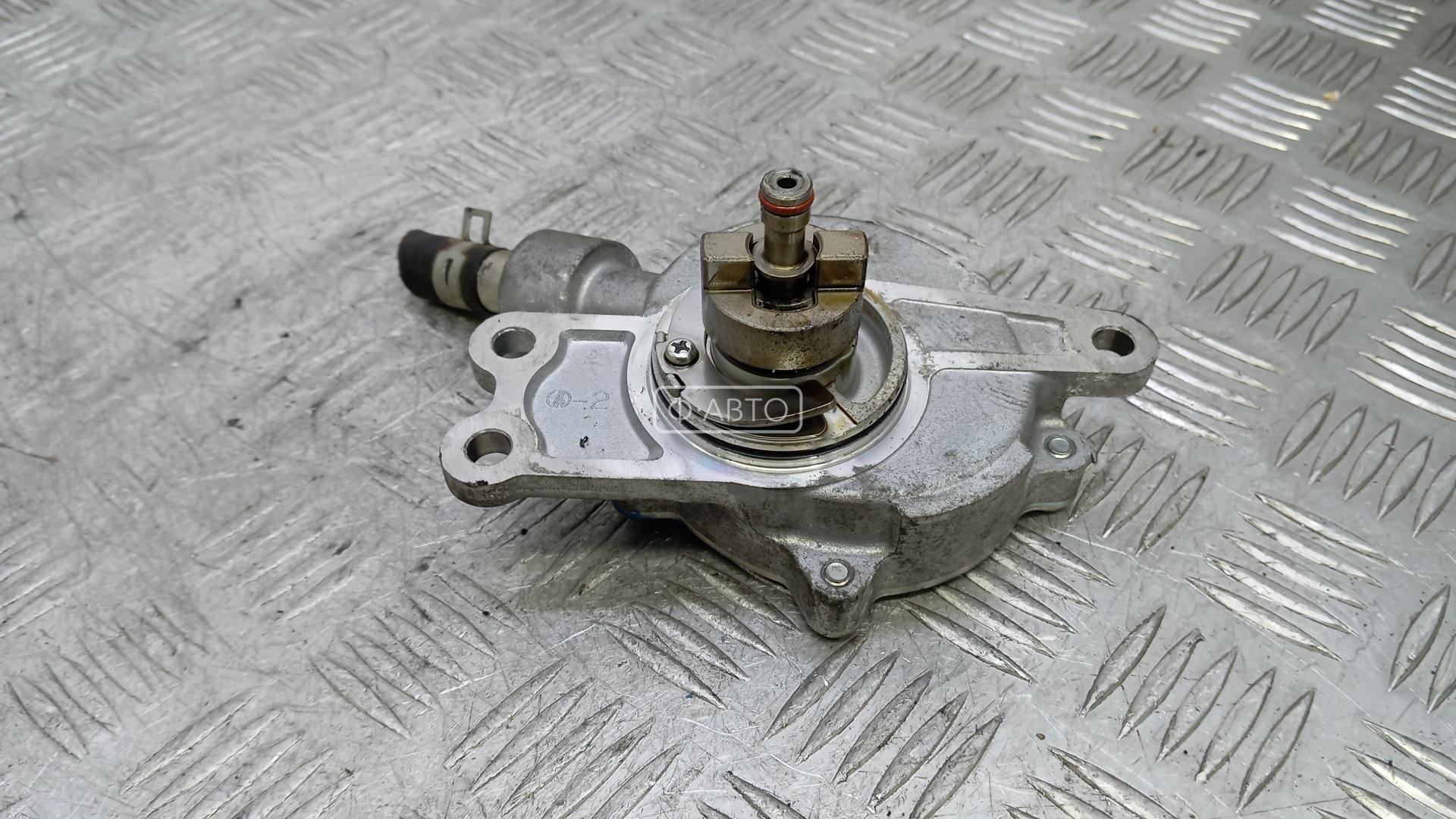 Насос вакуумный