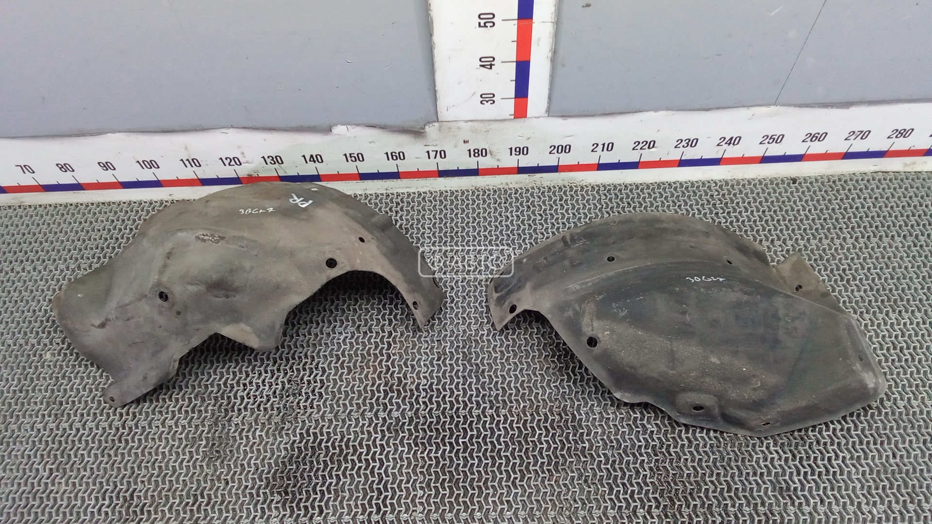 Защита арок (защита крыла, подкрылок) передняя правая