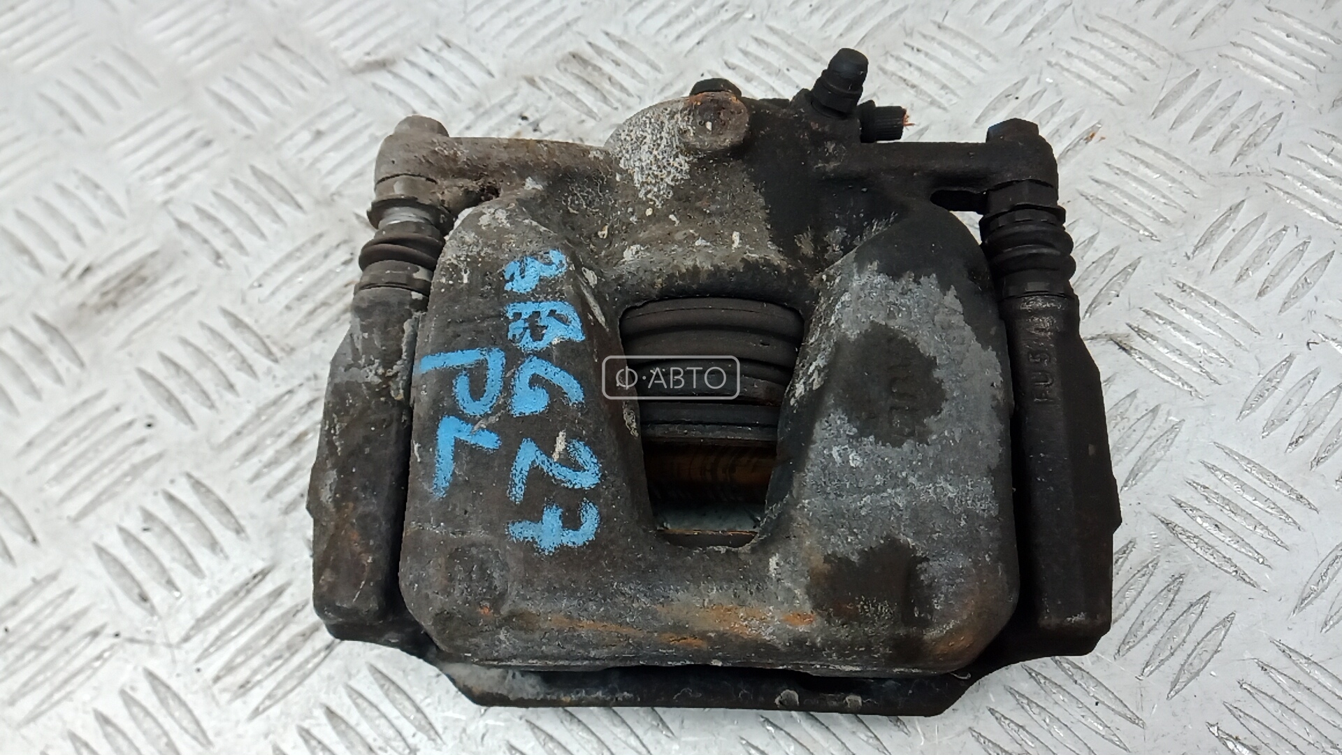 Суппорт тормозной передний левый