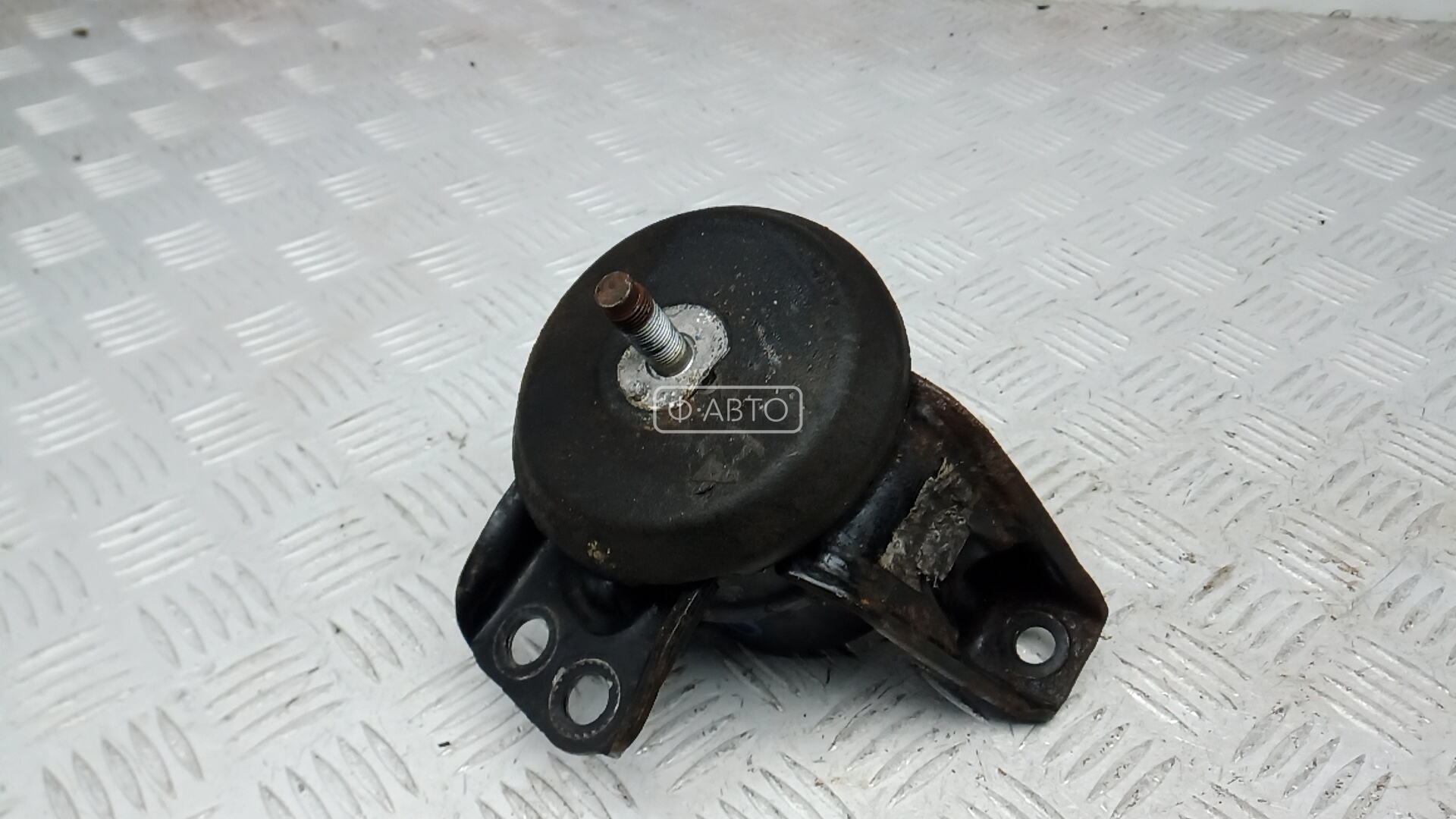 Подушка двигателя дизельная