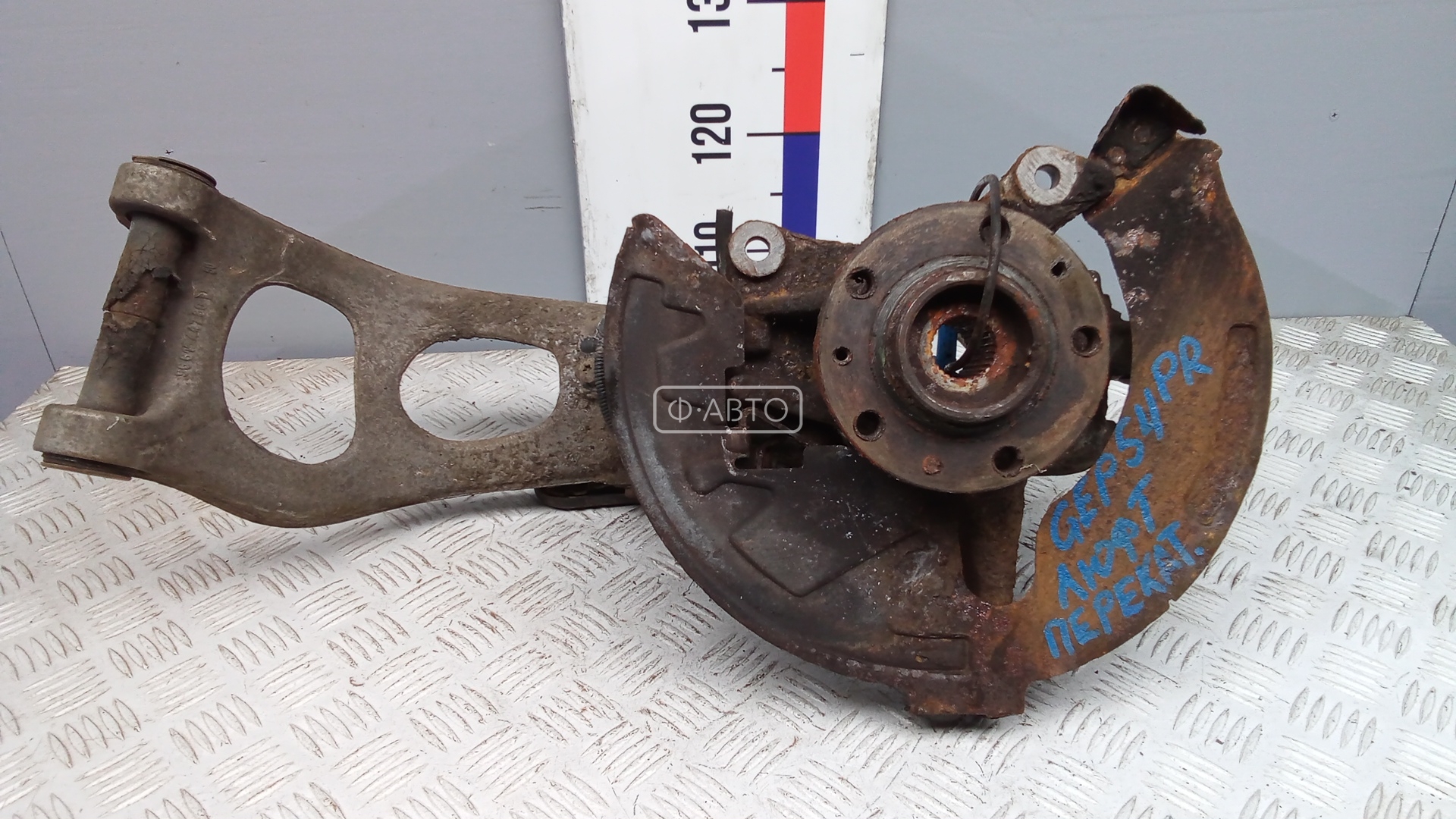 Ступица передняя правая