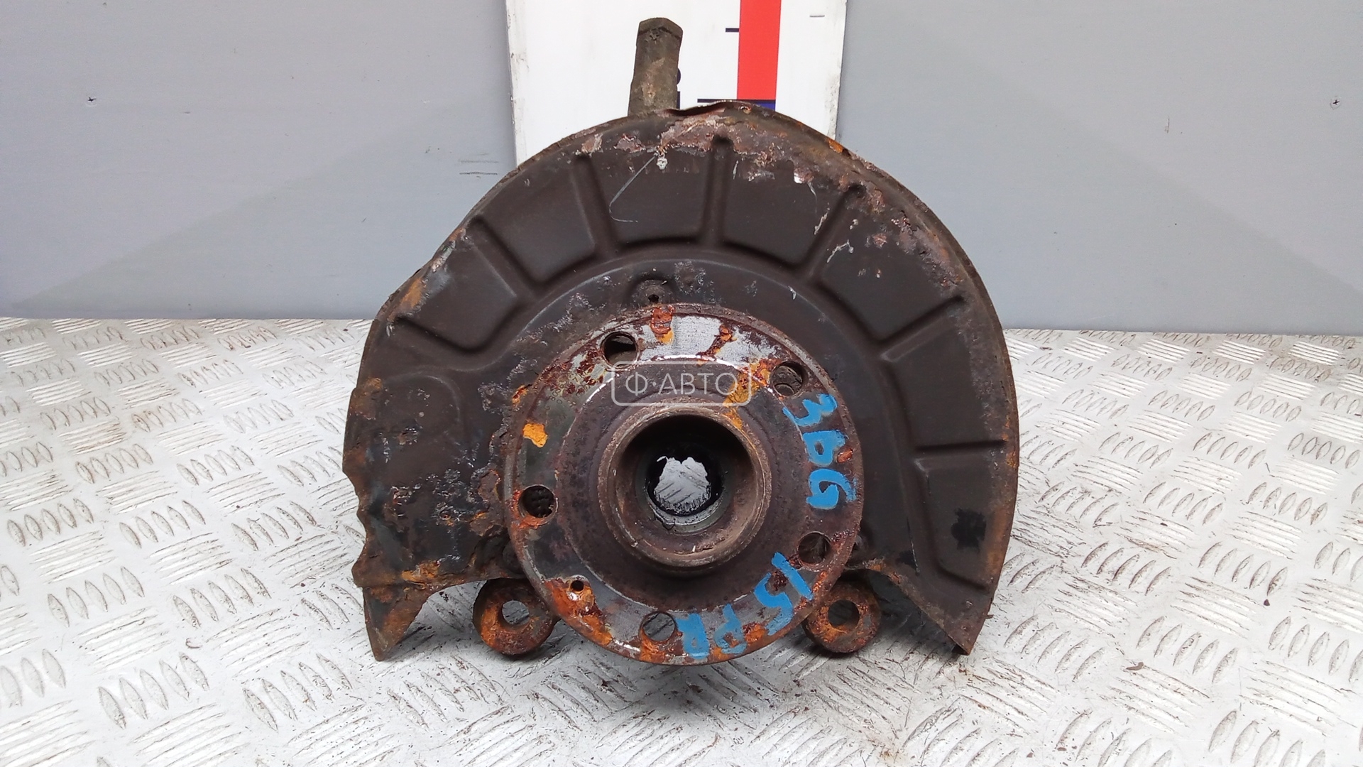 Ступица передняя правая