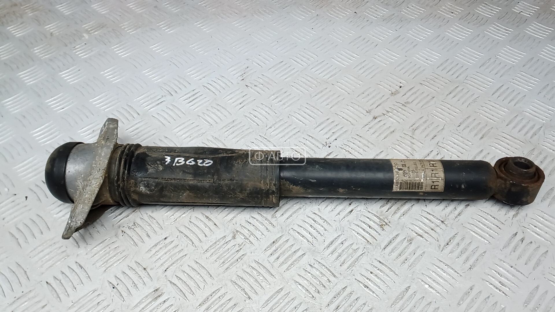 Амортизатор задней балки