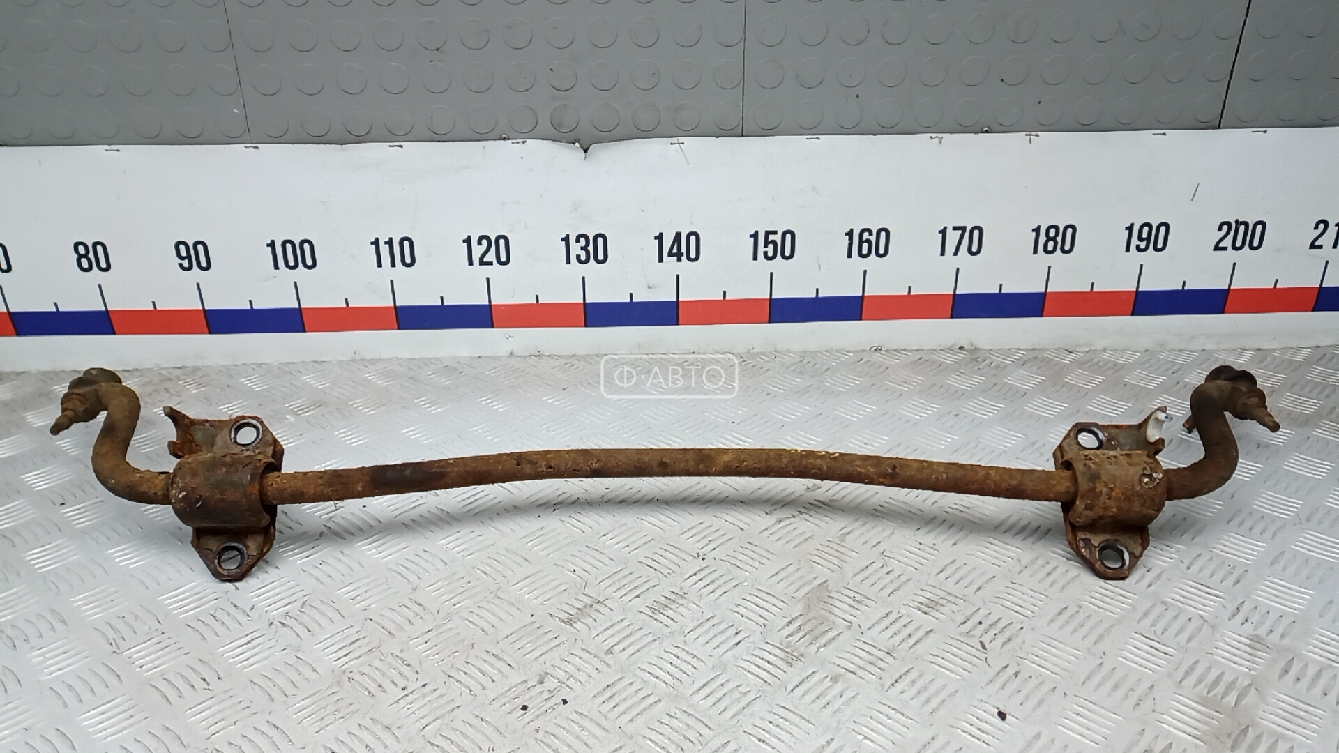 Стабилизатор поперечной устойчивости заднего моста