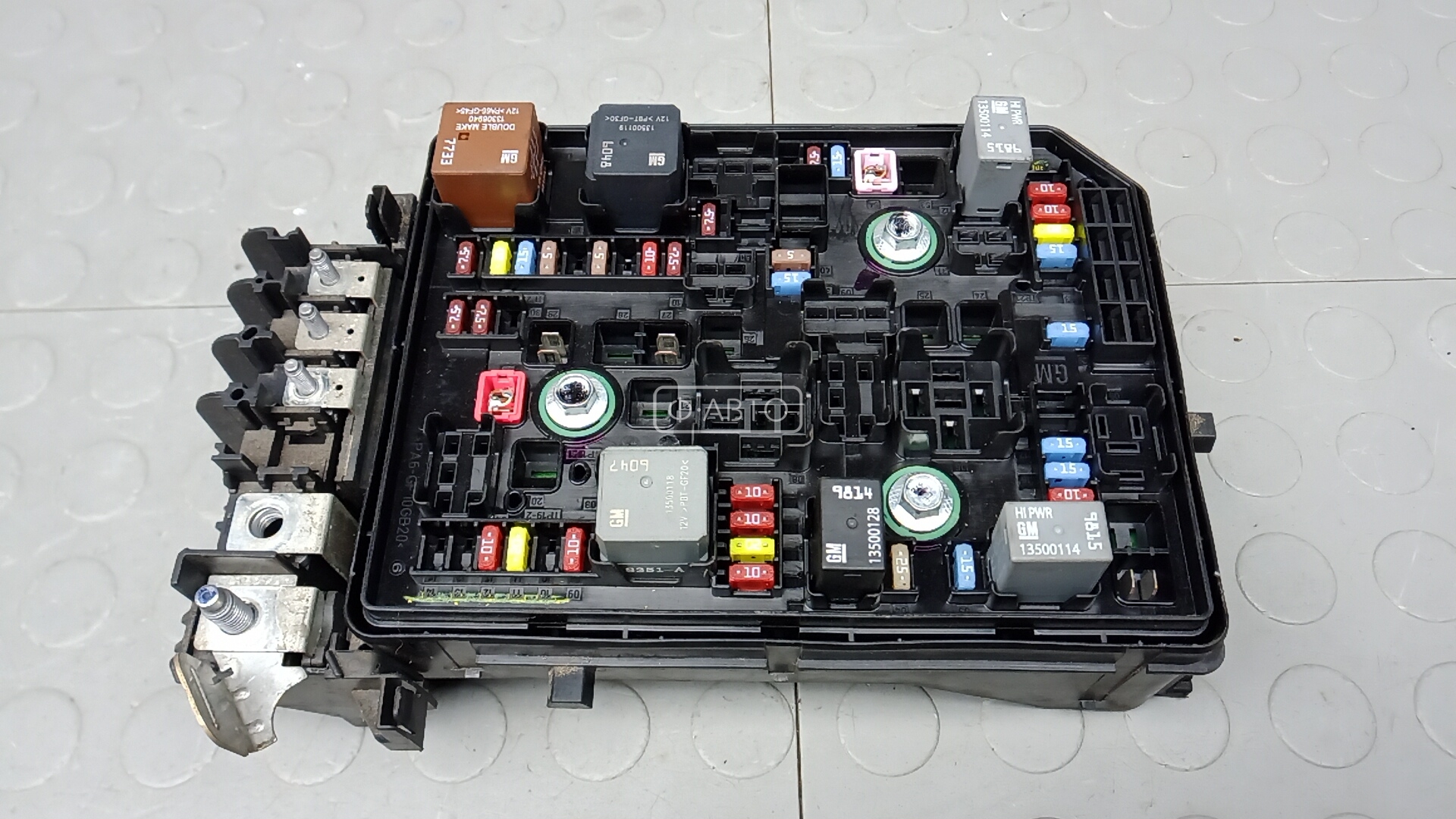 Блок предохранителей