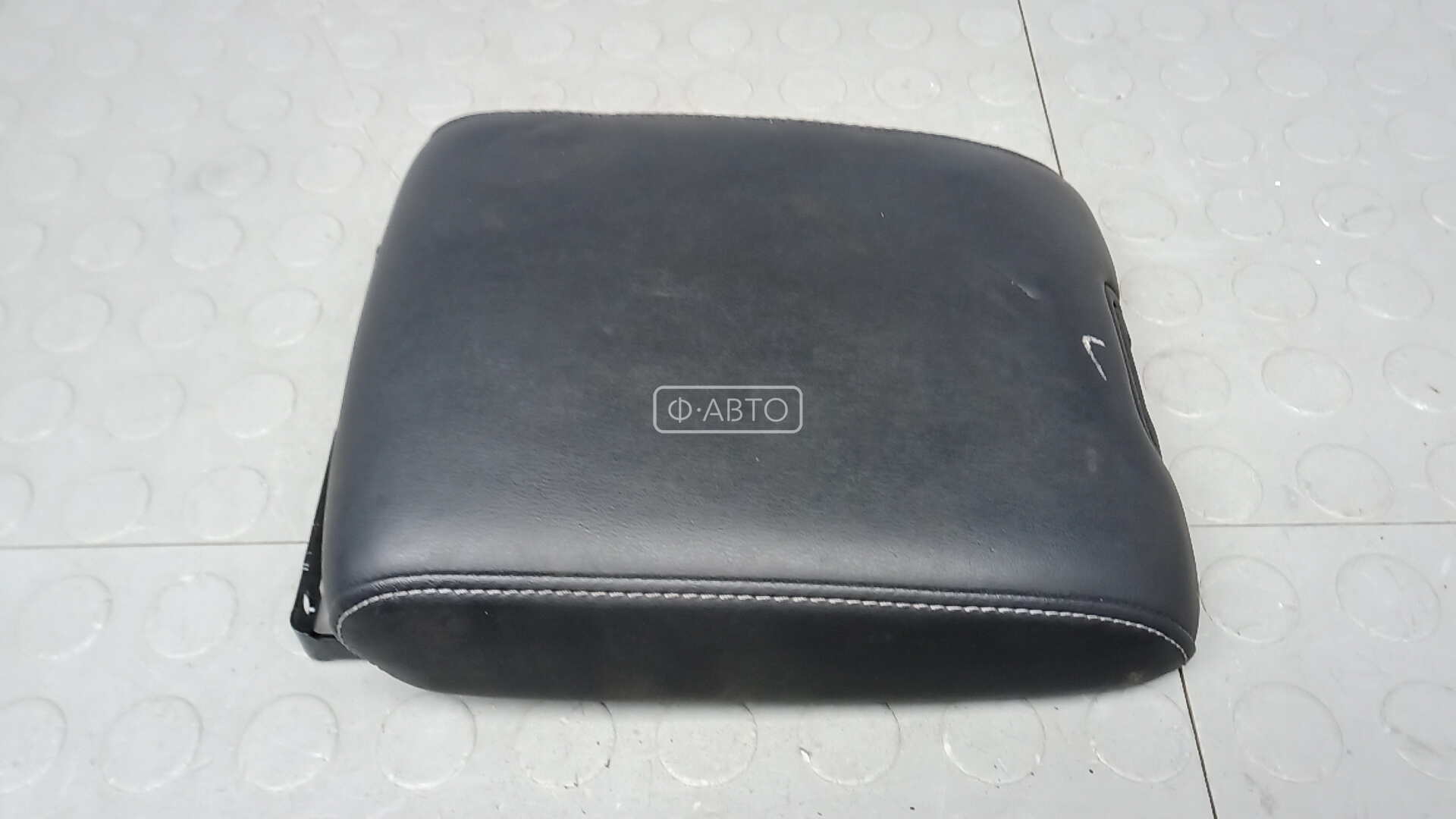 крышка подлокотника