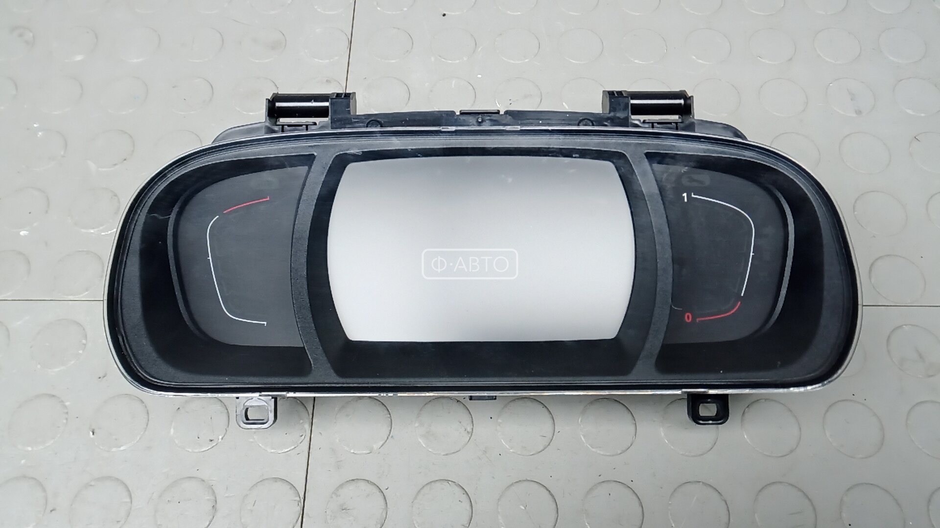 Щиток приборов