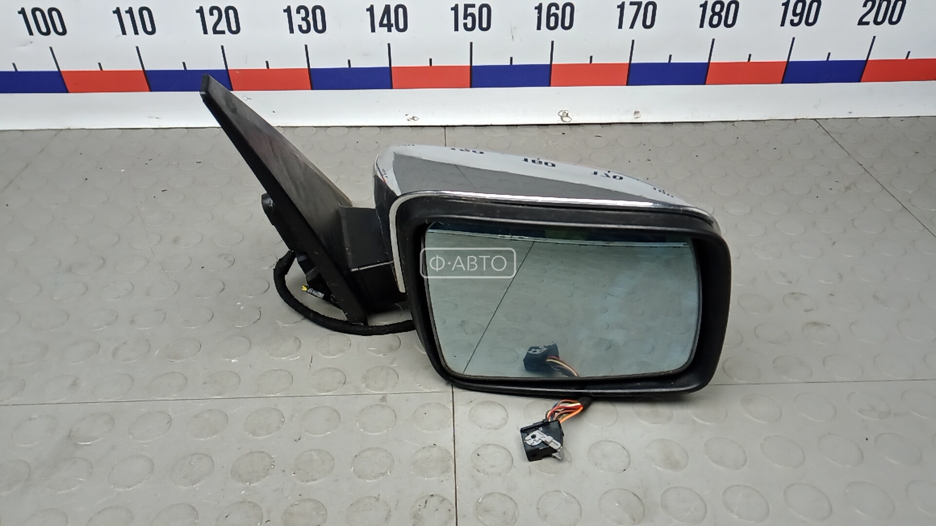 Зеркало наружное правое