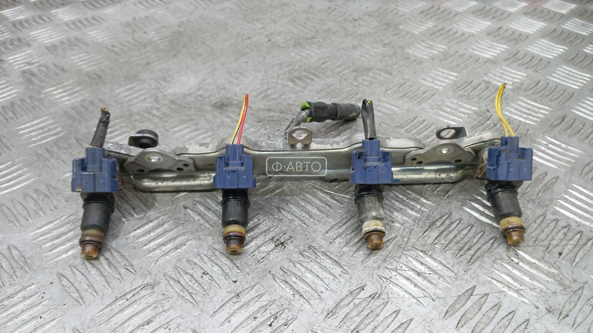 Топливная рампа бензиновая