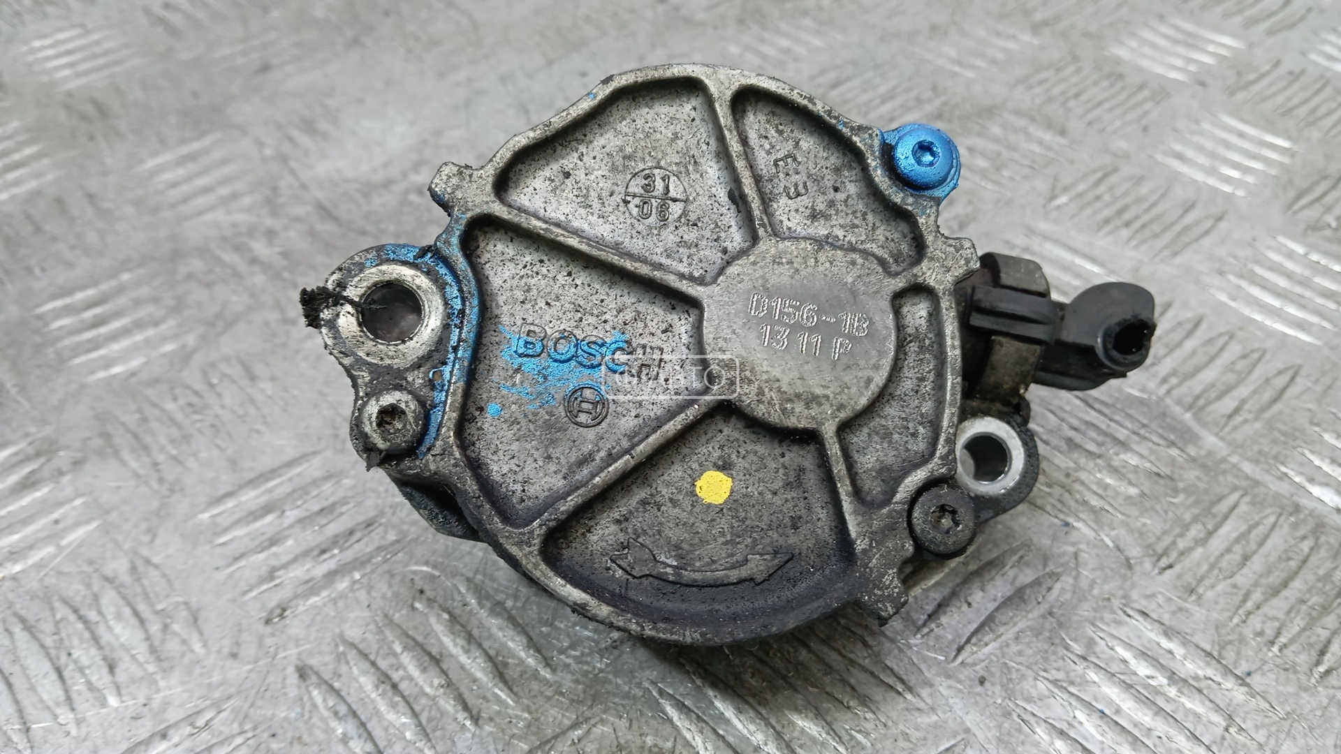 Насос вакуумный