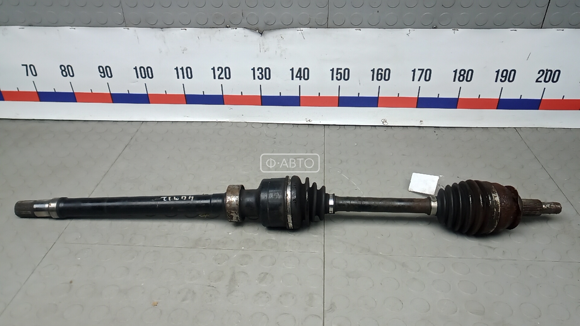 Привод передний правый