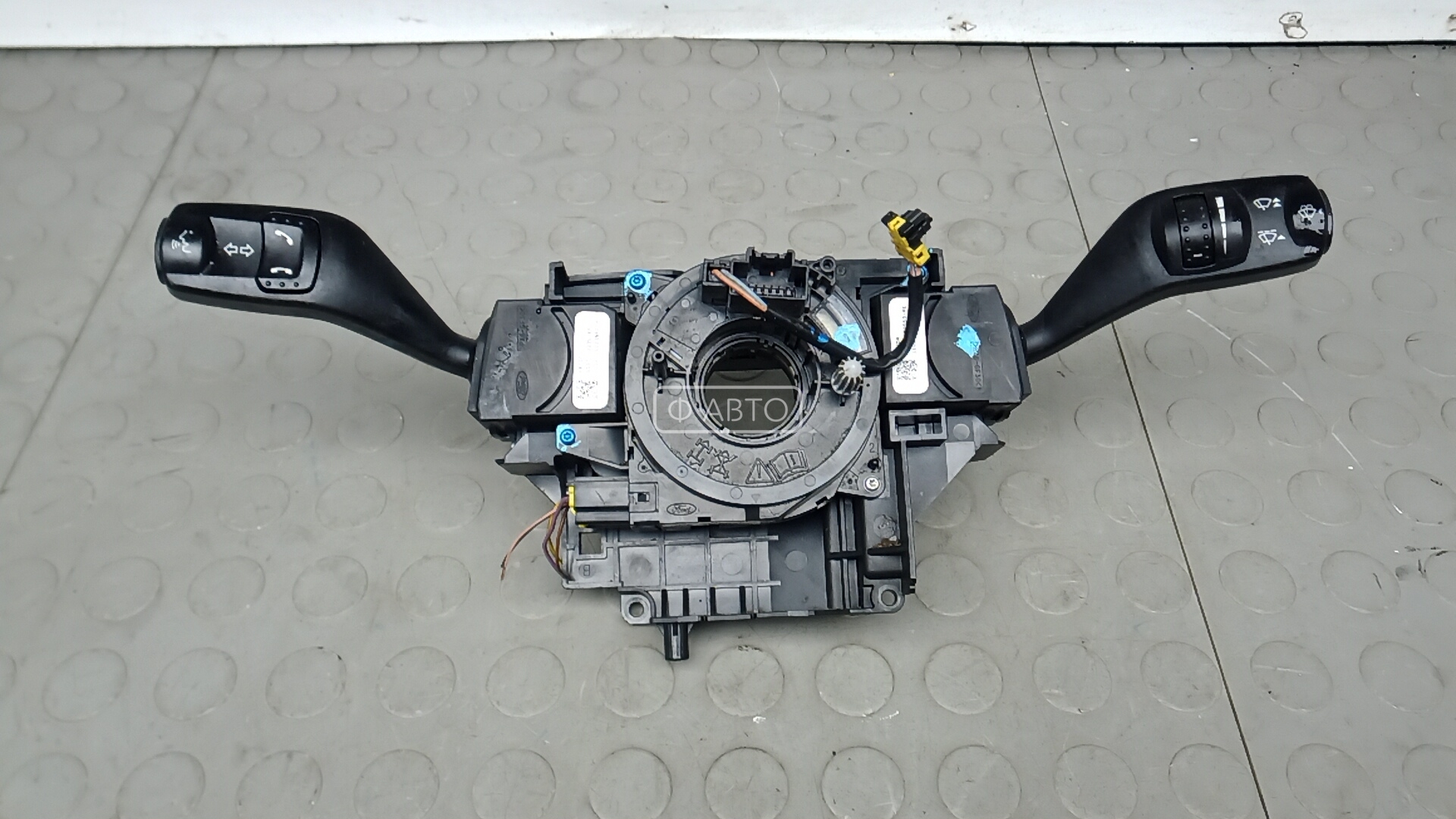 Переключатель поворотов и дворников (стрекоза)