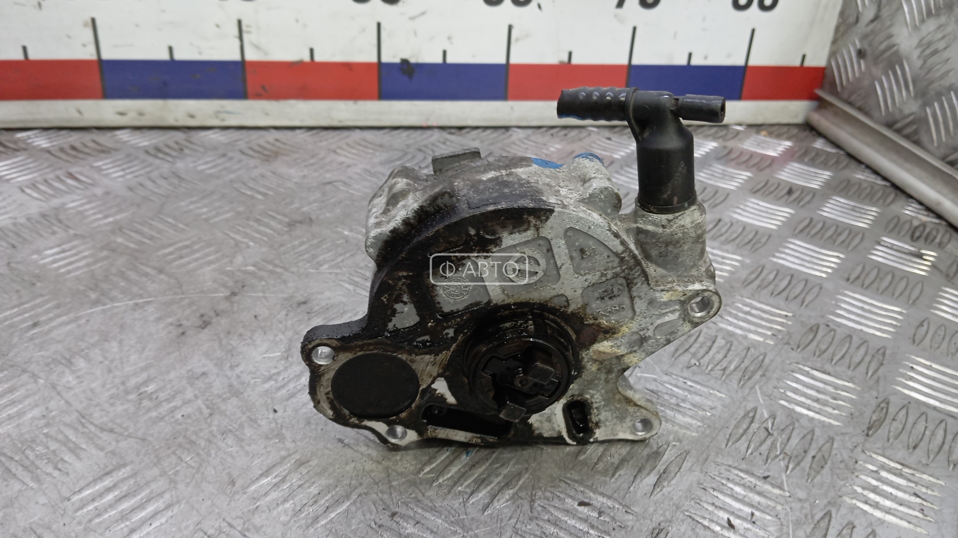 Насос вакуумный