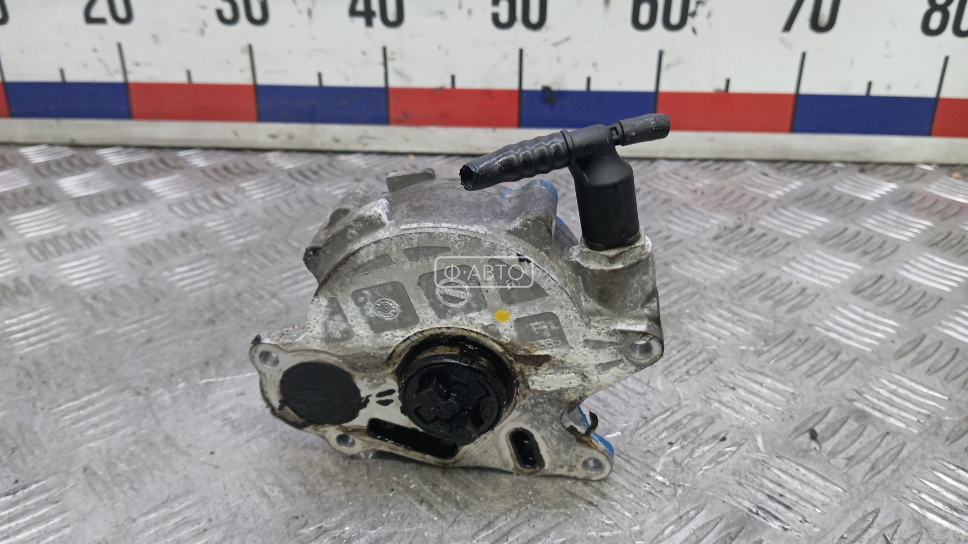 Насос вакуумный