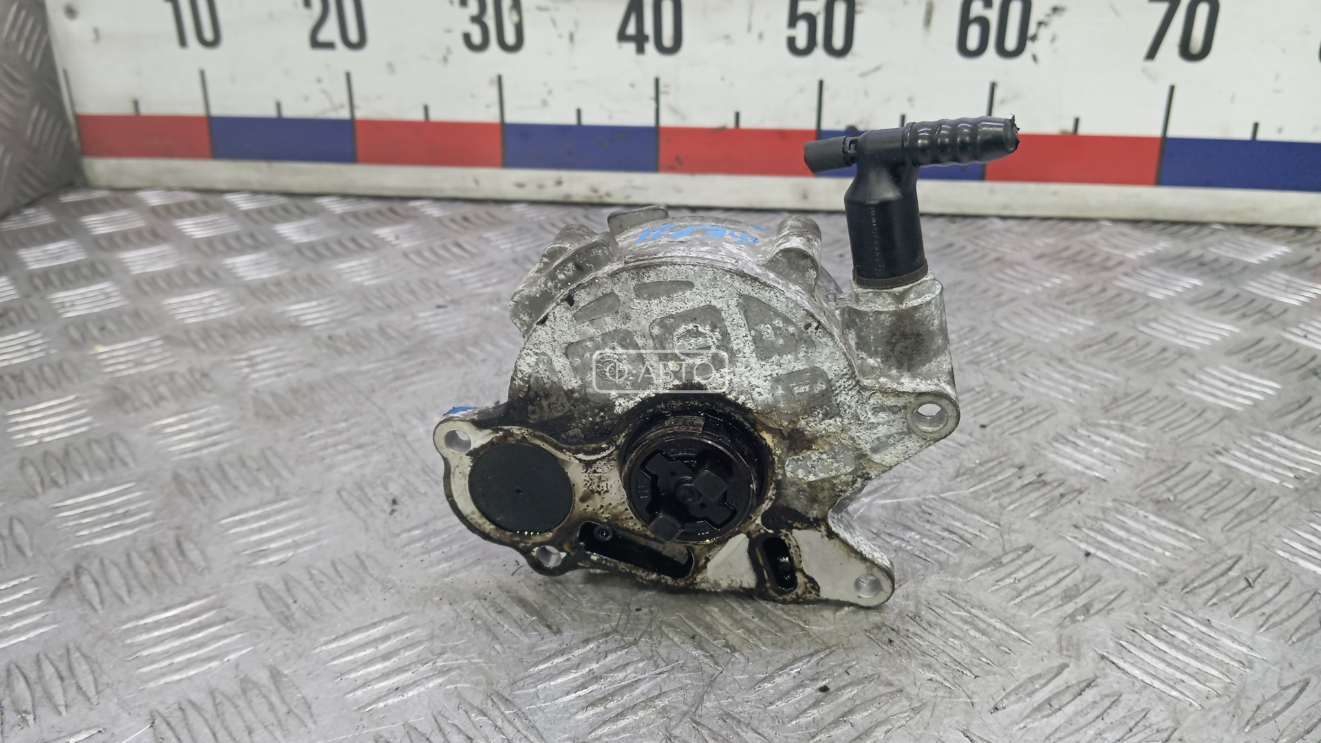 Насос вакуумный