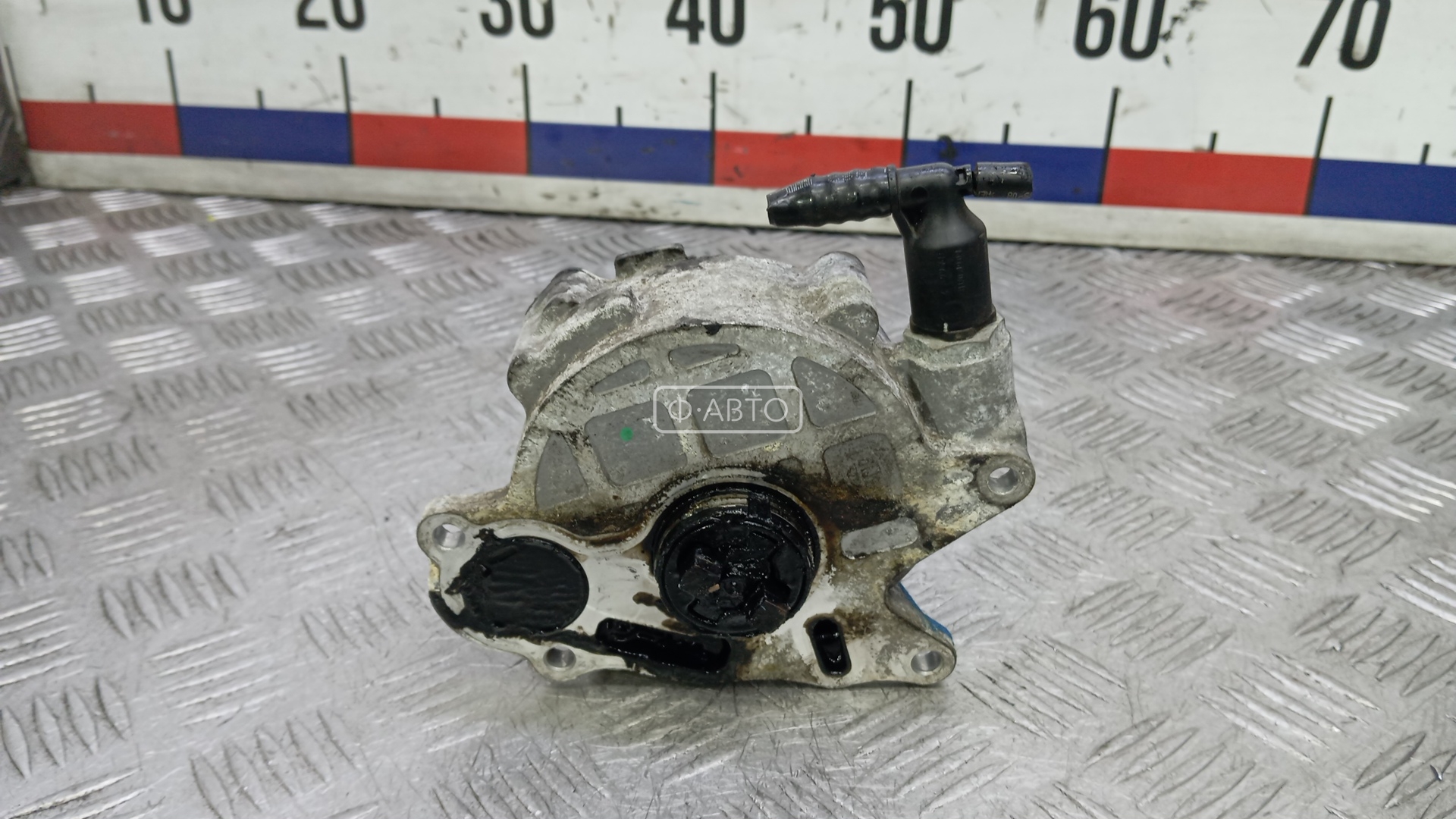 Насос вакуумный