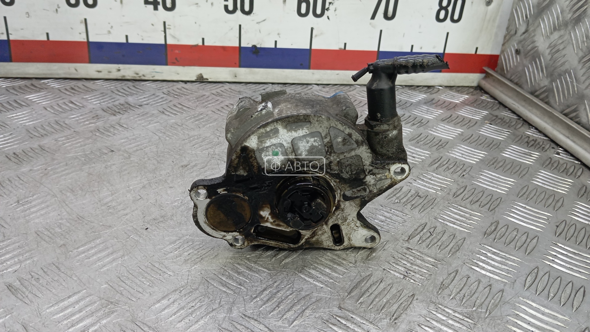 Насос вакуумный