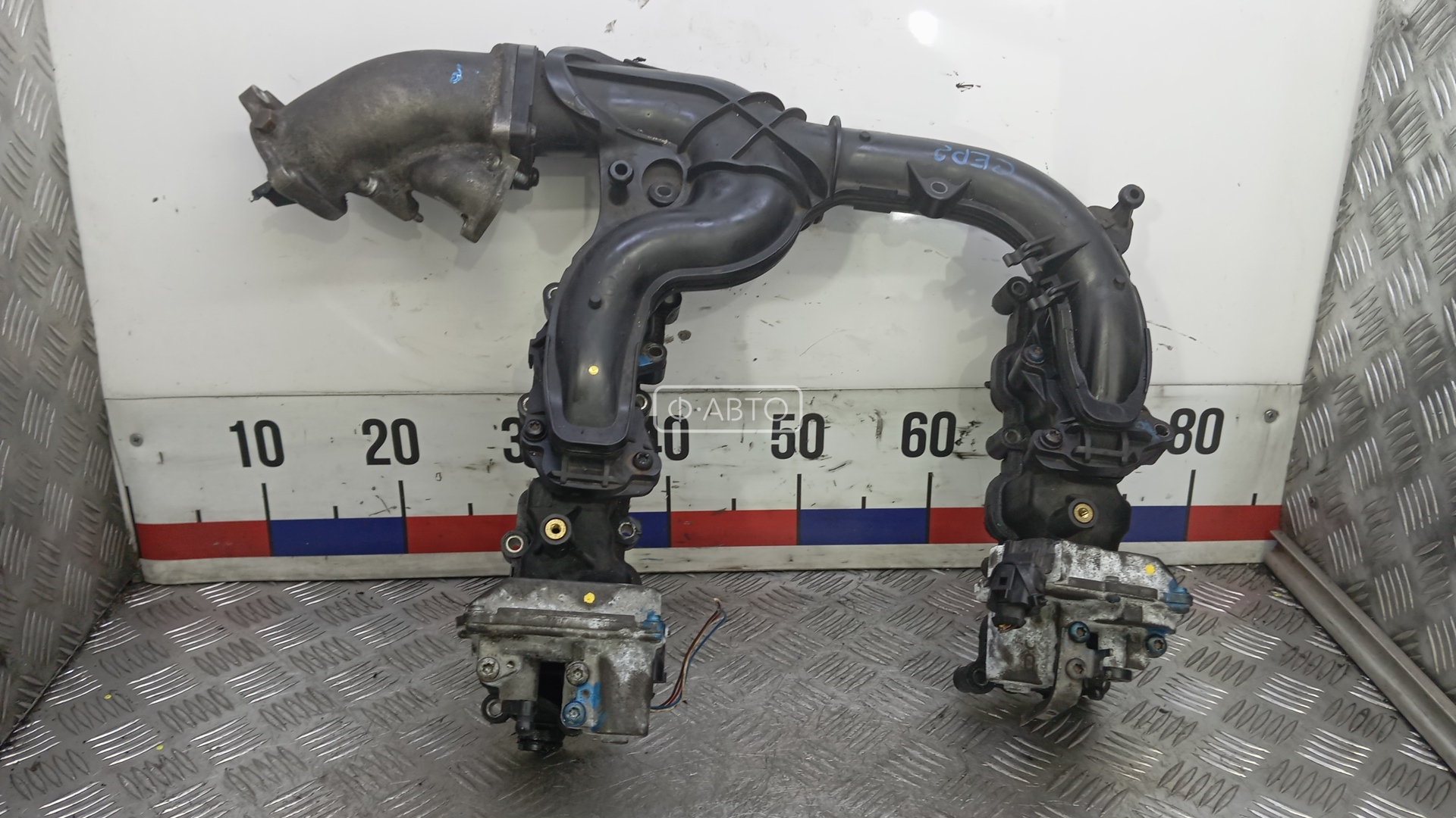 Впускной коллектор дизельный