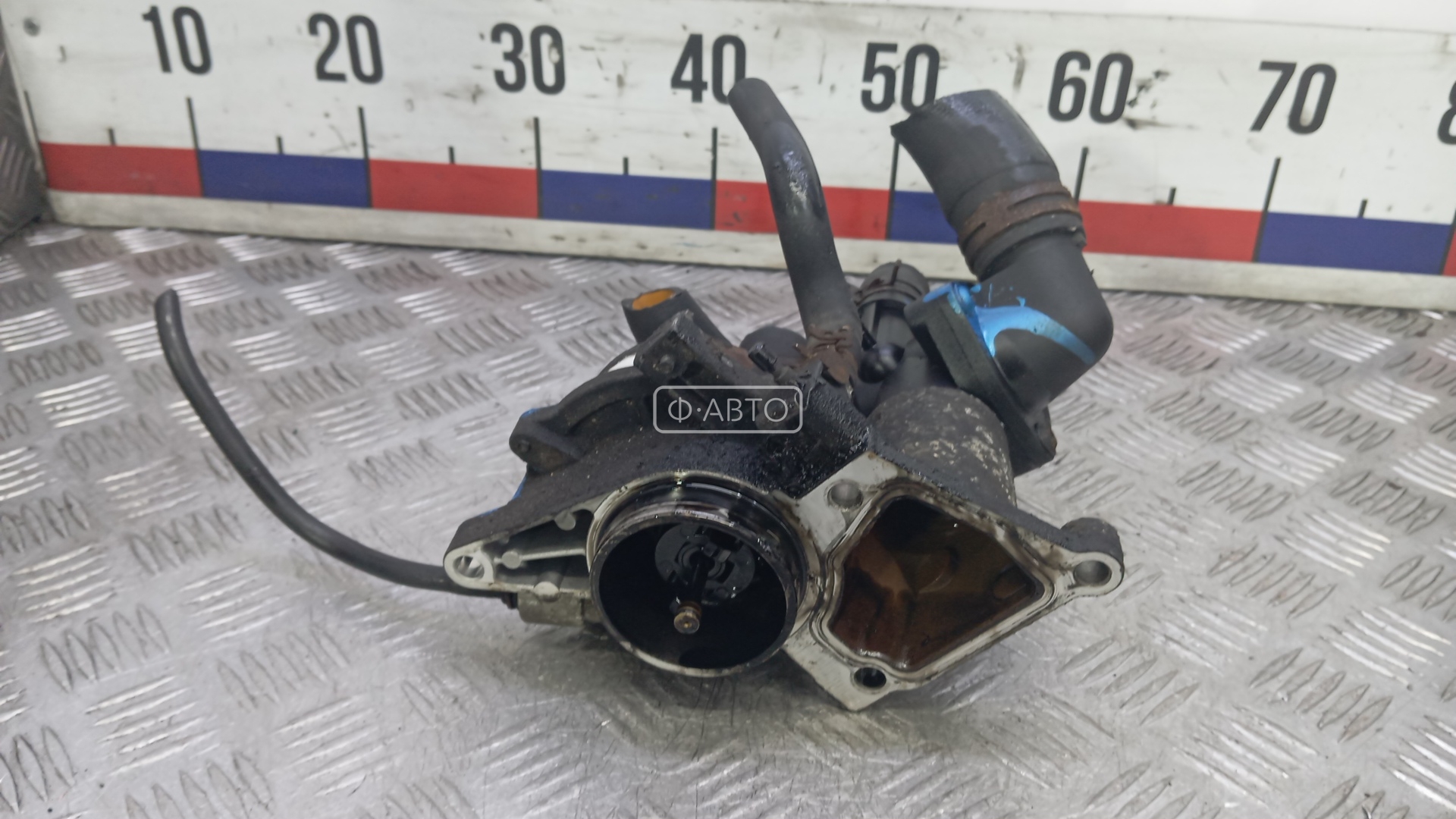 Насос вакуумный