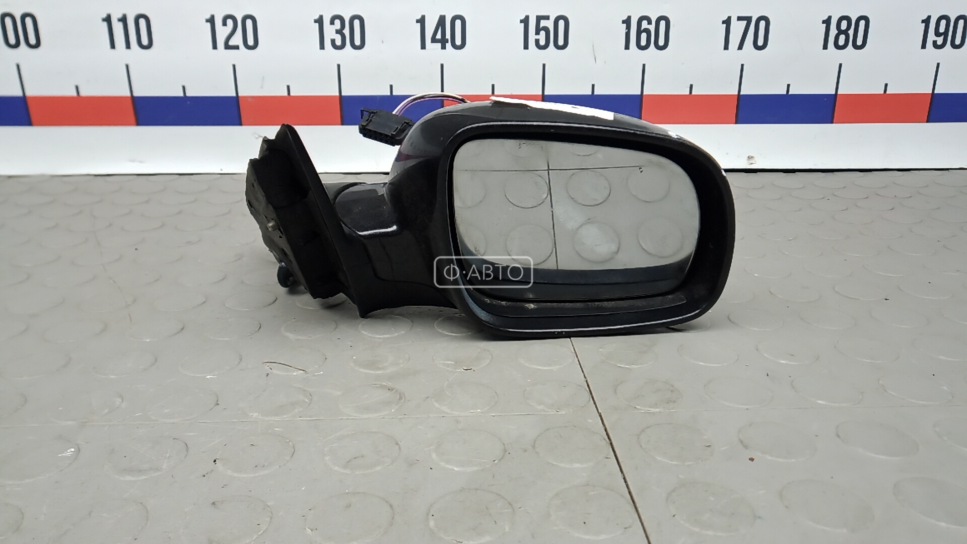 Зеркало наружное правое