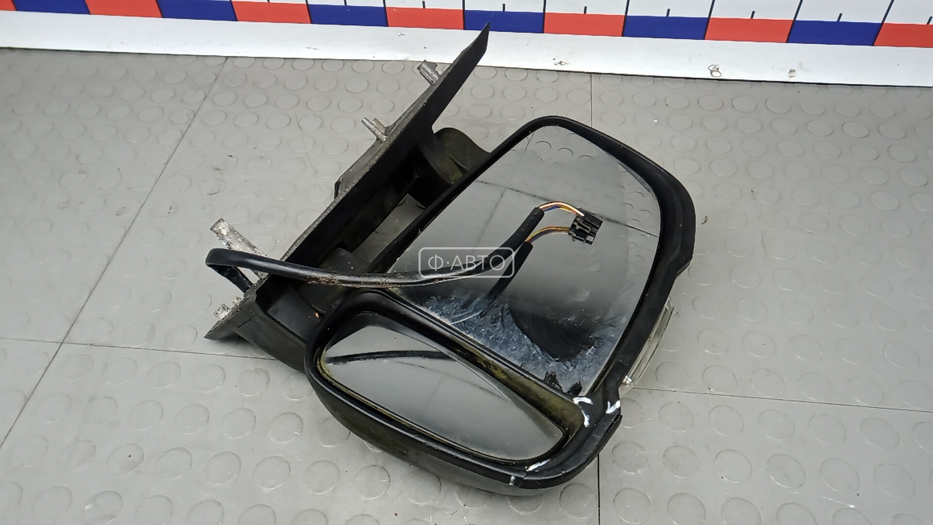 Зеркало наружное правое