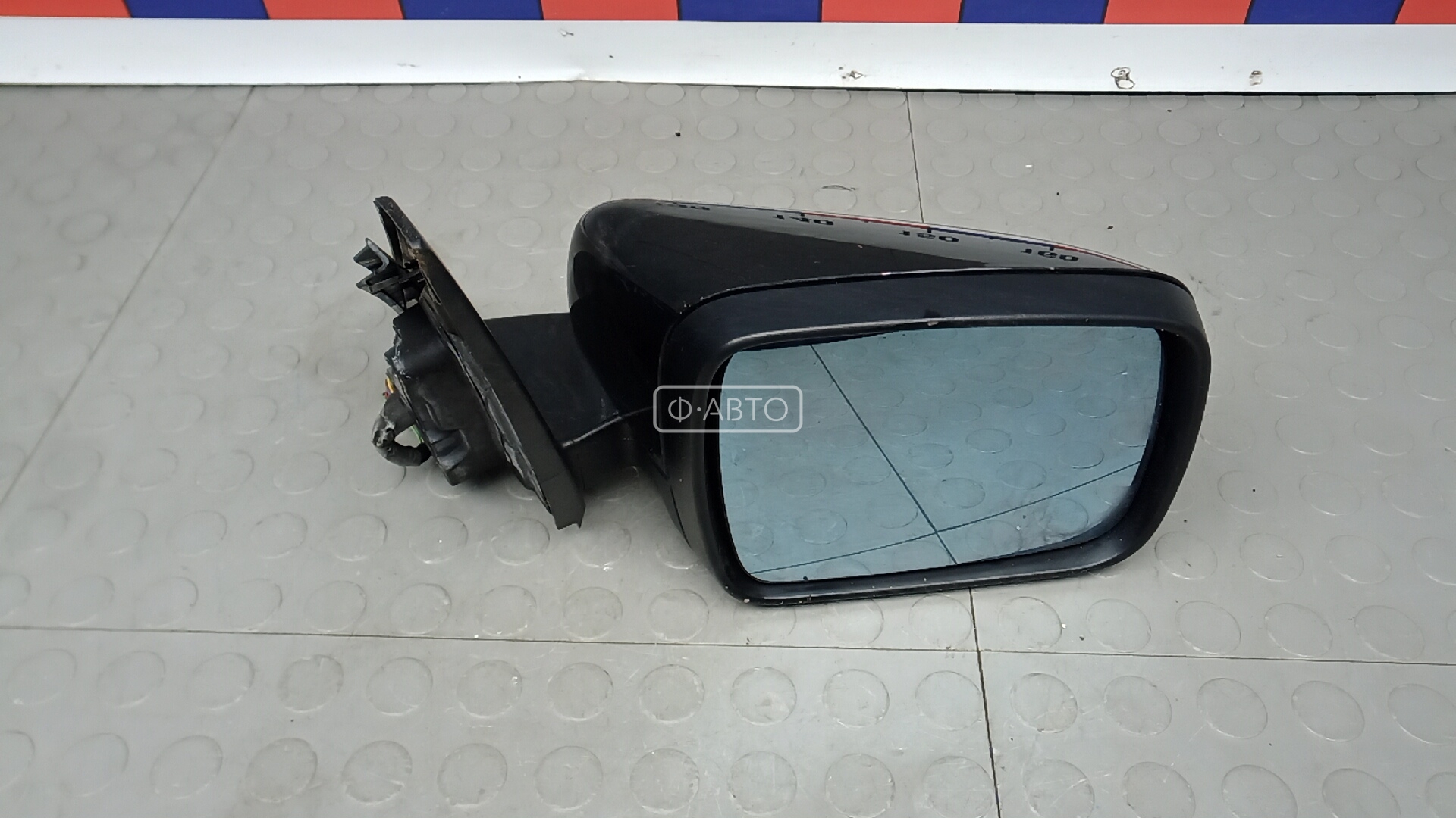 Зеркало наружное правое