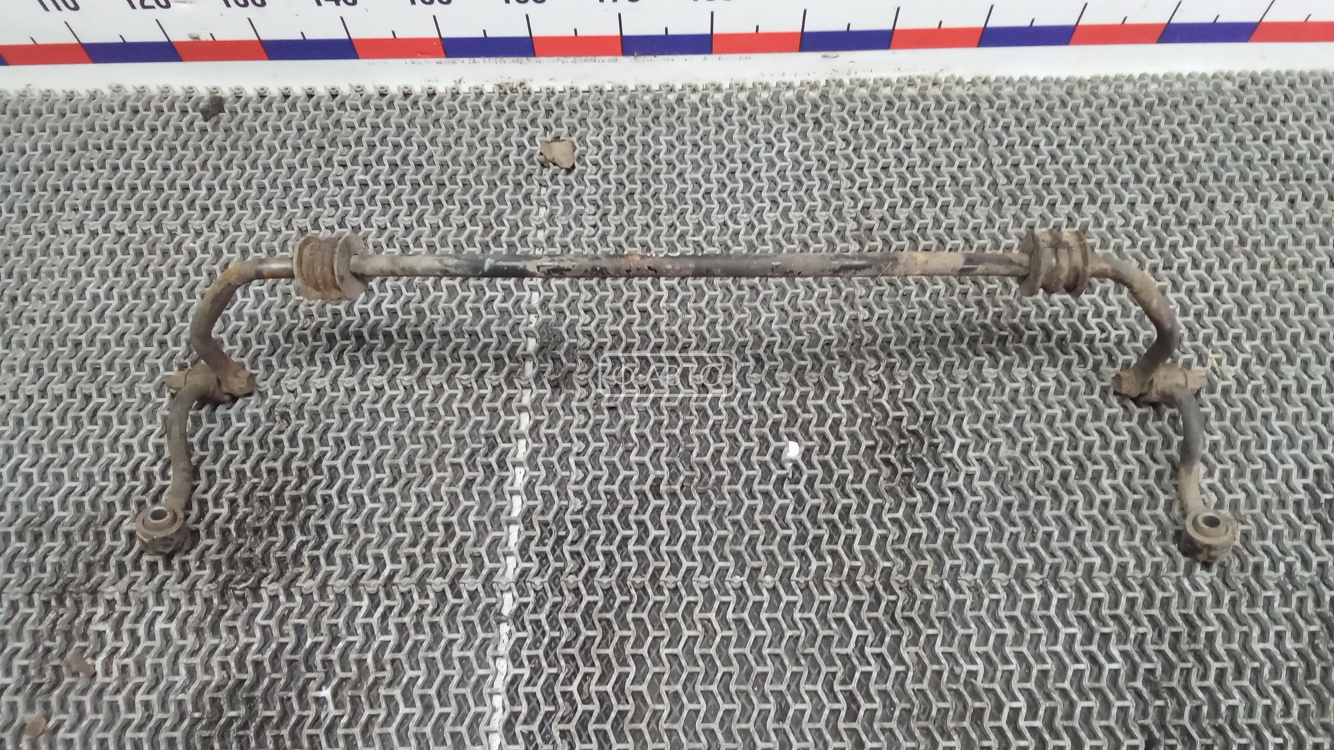 Стабилизатор поперечной устойчивости заднего моста