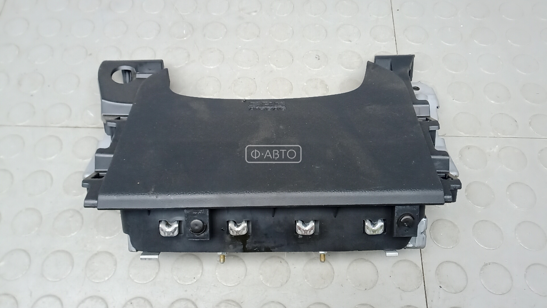 Подушка безопасности пассажира