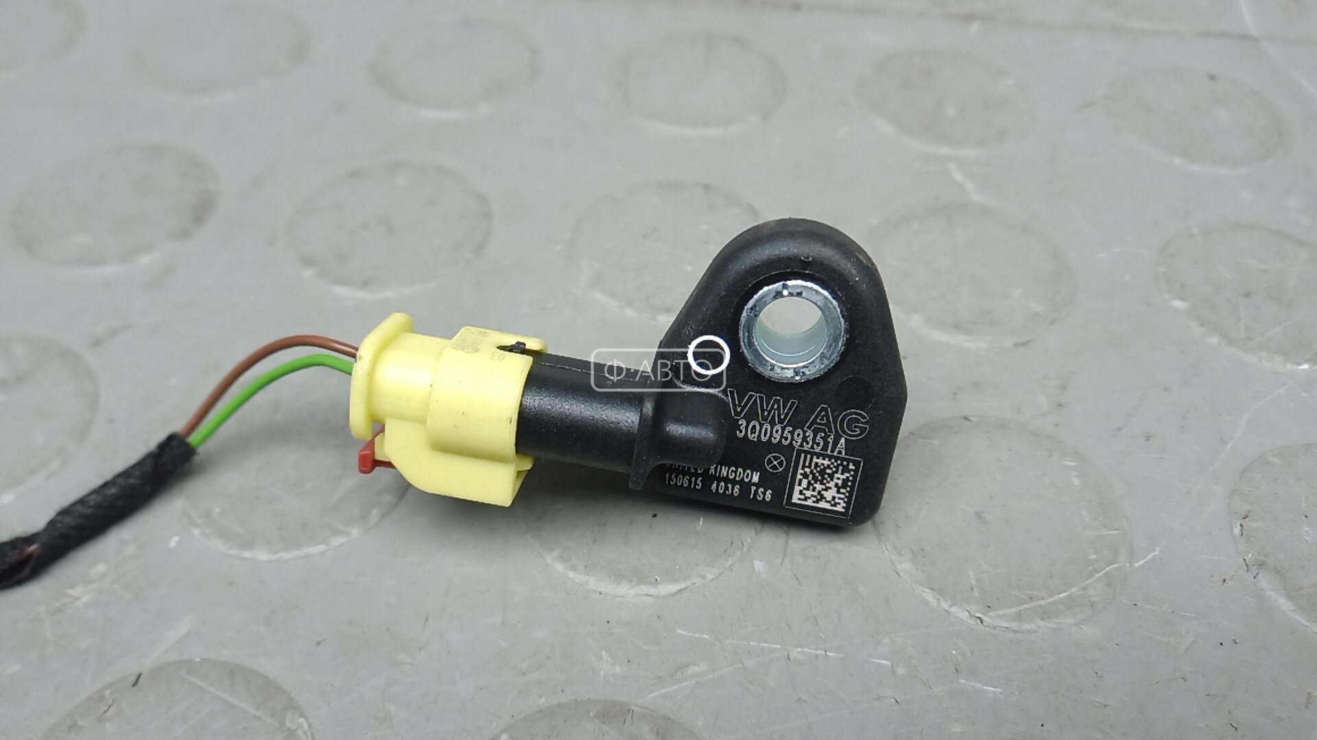 Датчик ускорения