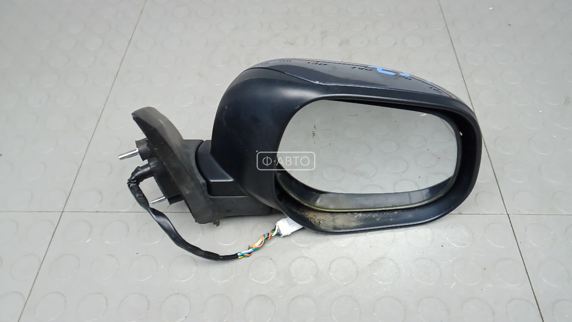 Зеркало наружное правое
