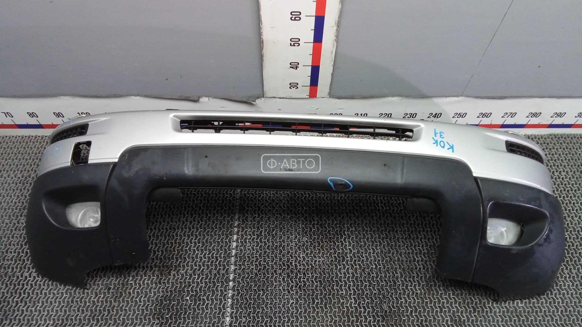 Бампер передний