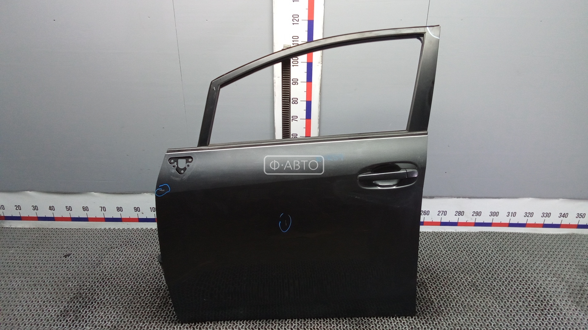 Дверь передняя левая