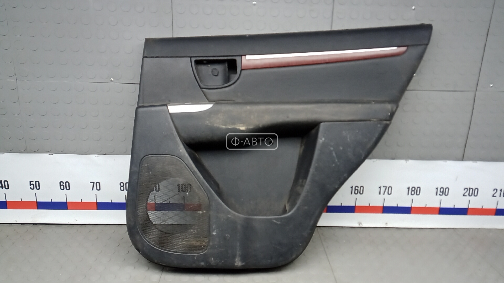 Обшивка задняя правая