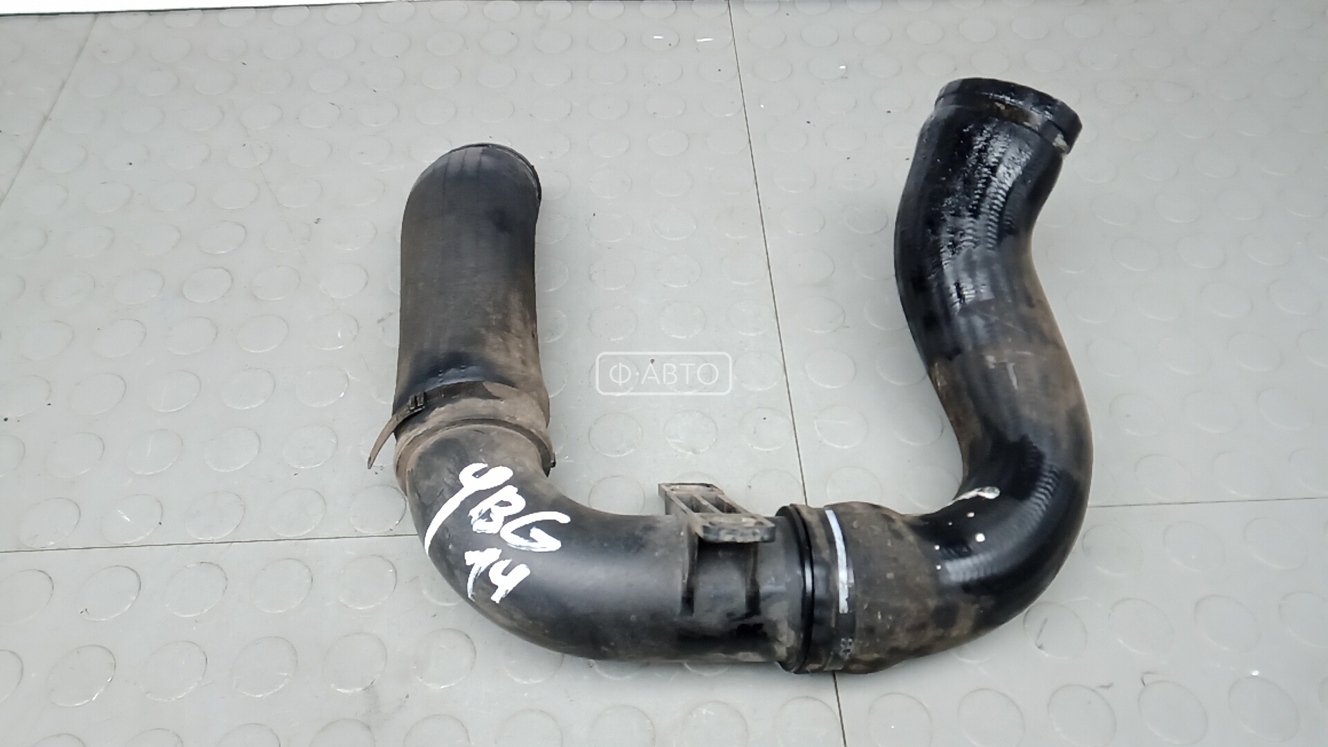 Патрубок интеркулера