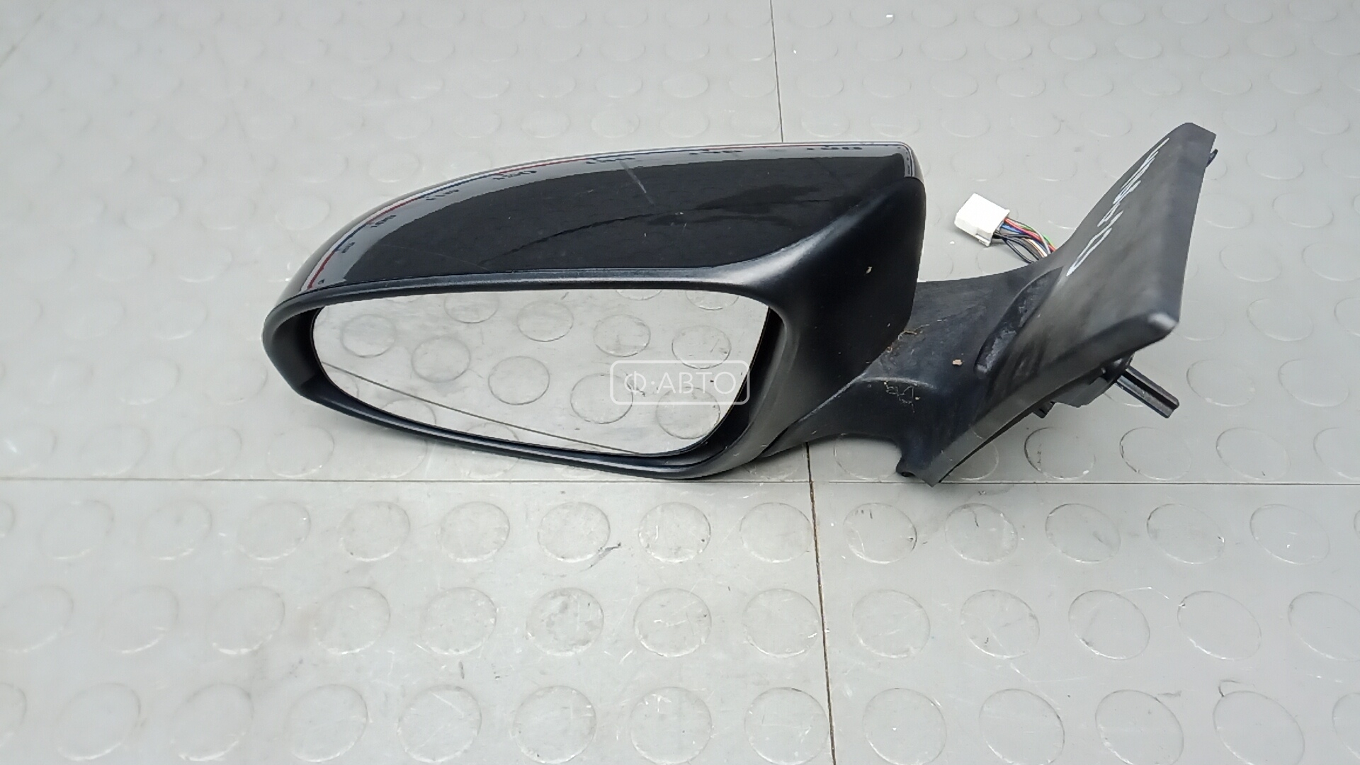 Зеркало наружное левое