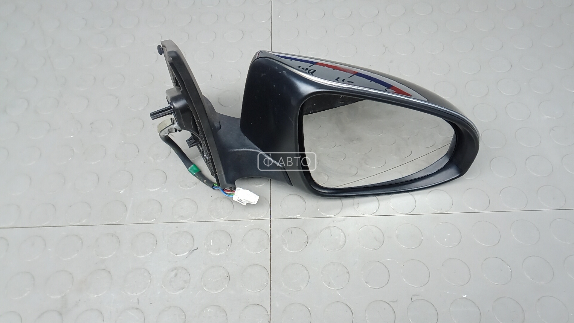 Зеркало наружное правое