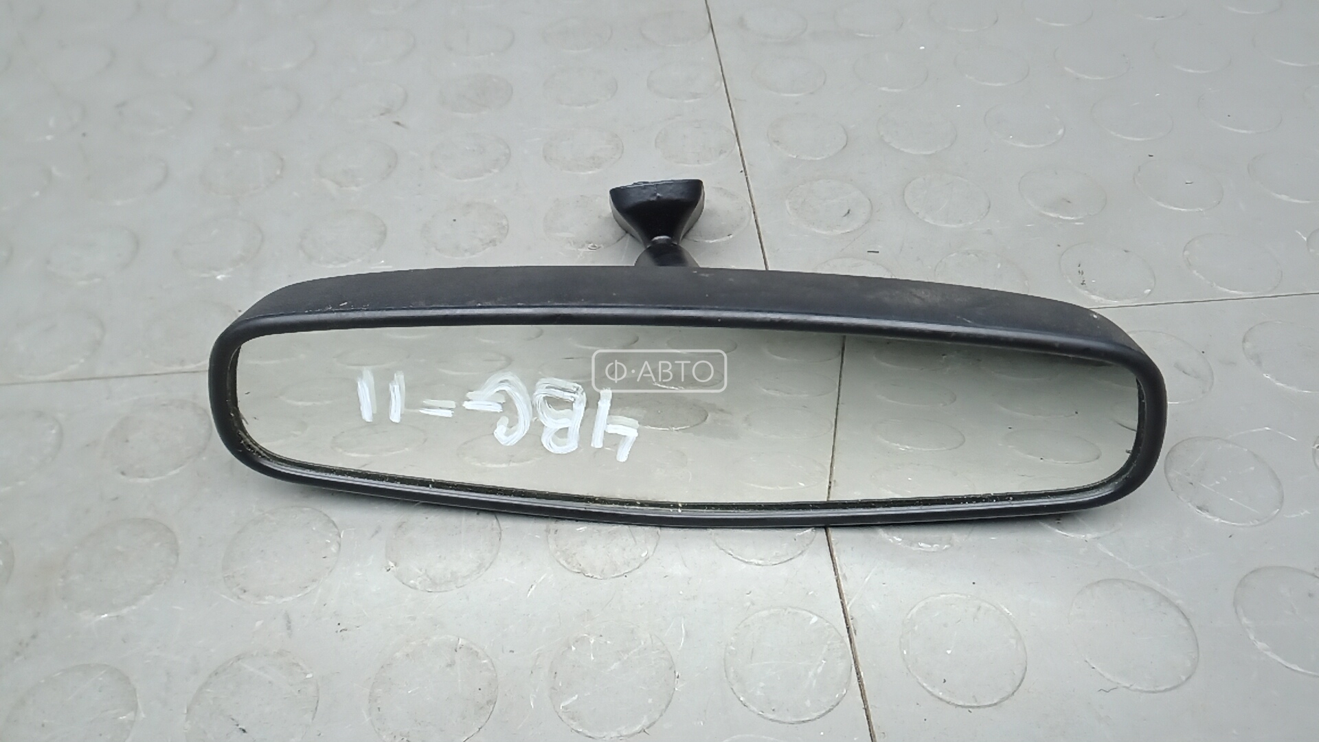 Зеркало салона