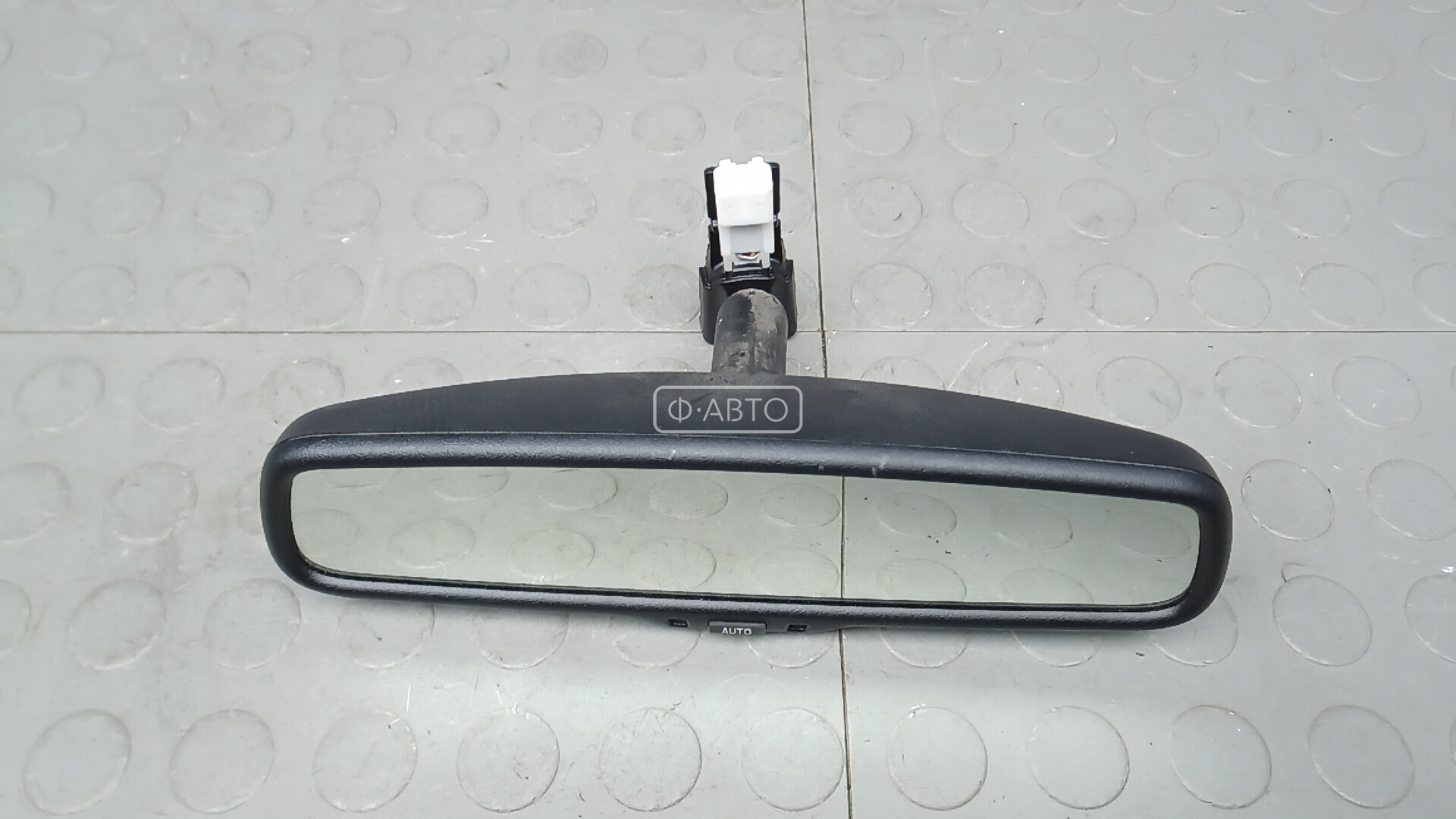 Зеркало салона