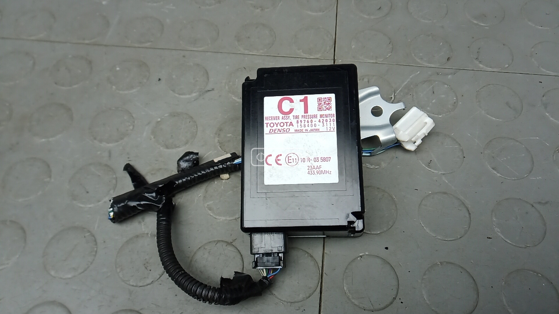 Блок контроля давления в шинах