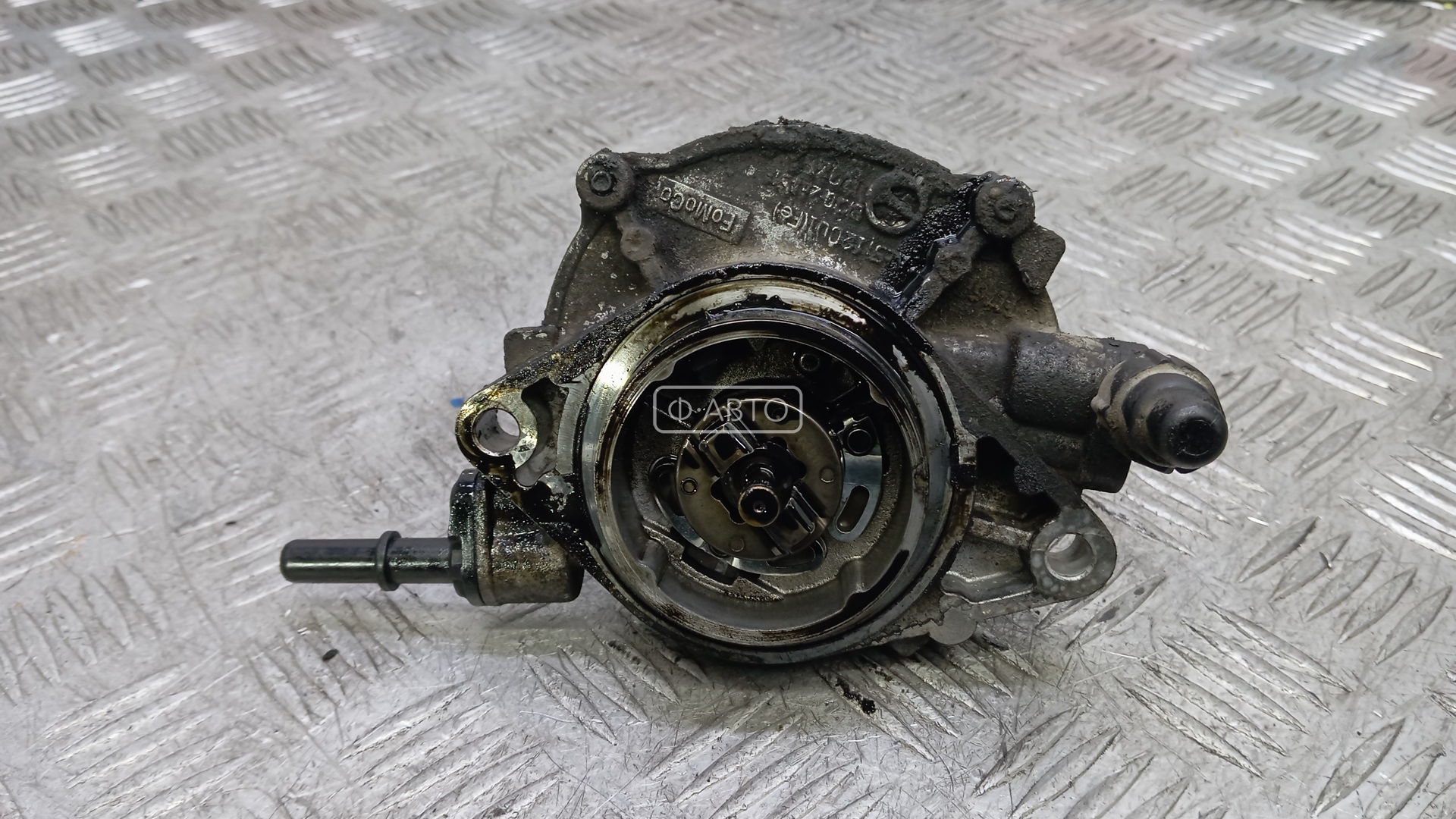 Насос вакуумный