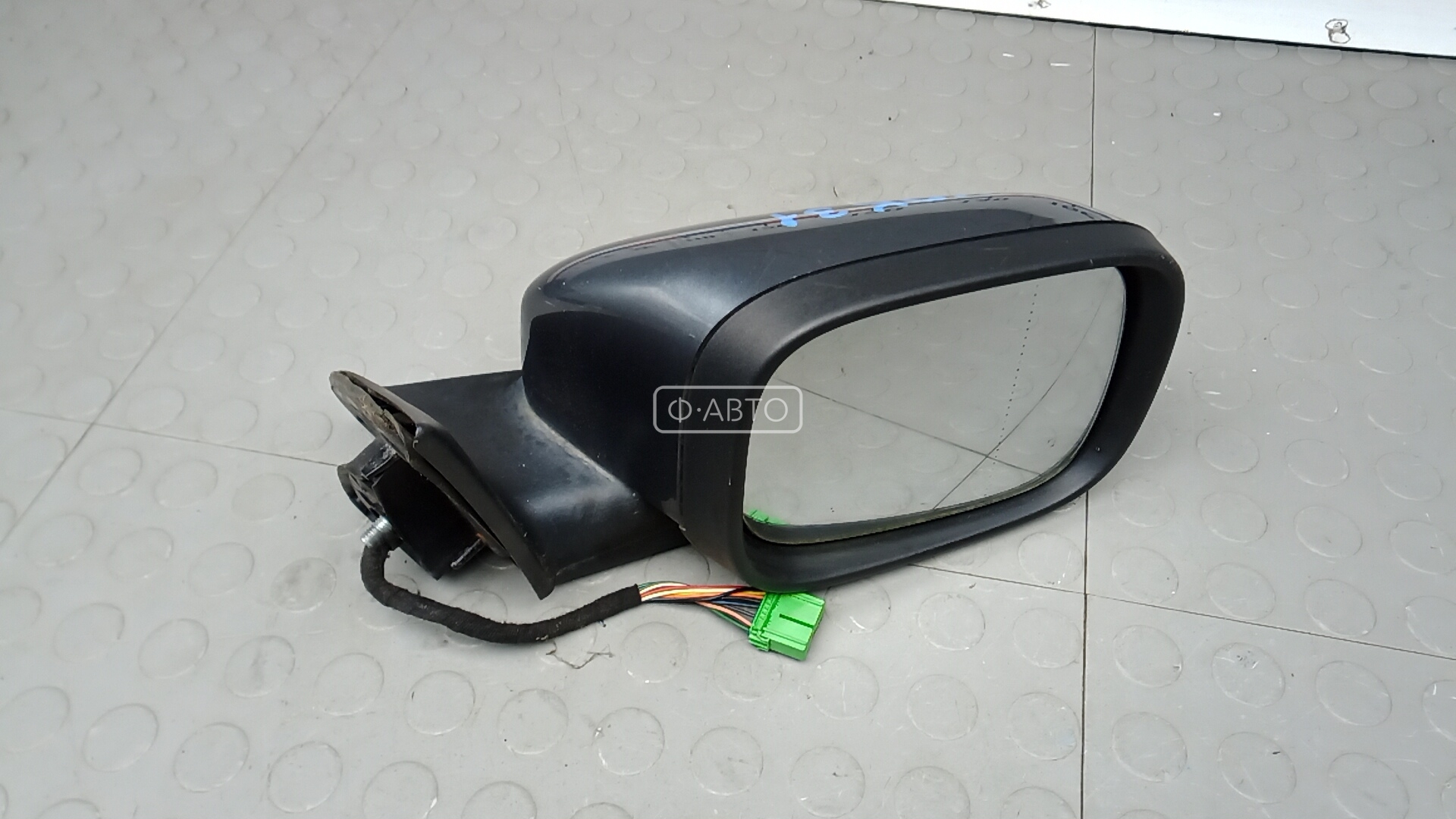 Зеркало наружное правое